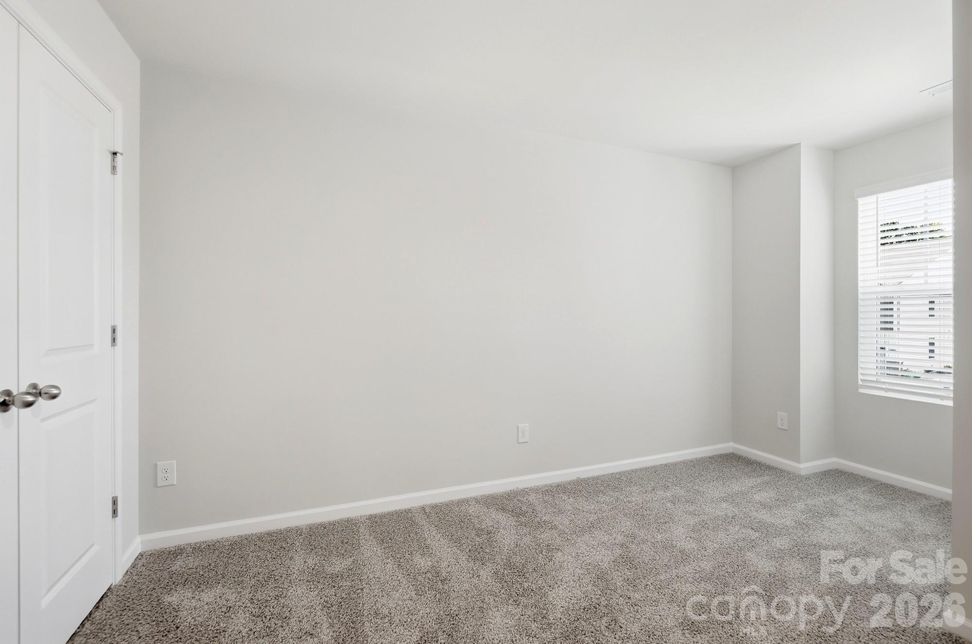 1304 Vibrant Road Property Photo 27