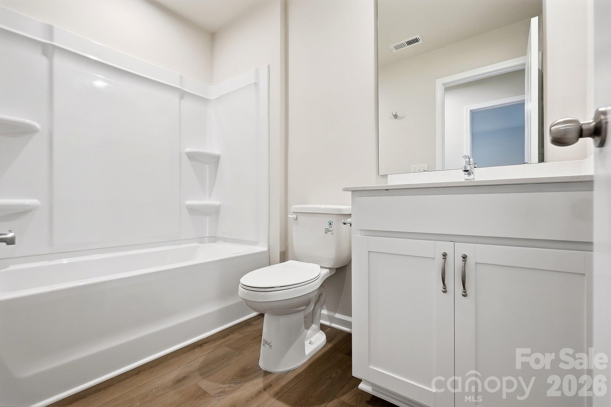 1304 Vibrant Road Property Photo 30