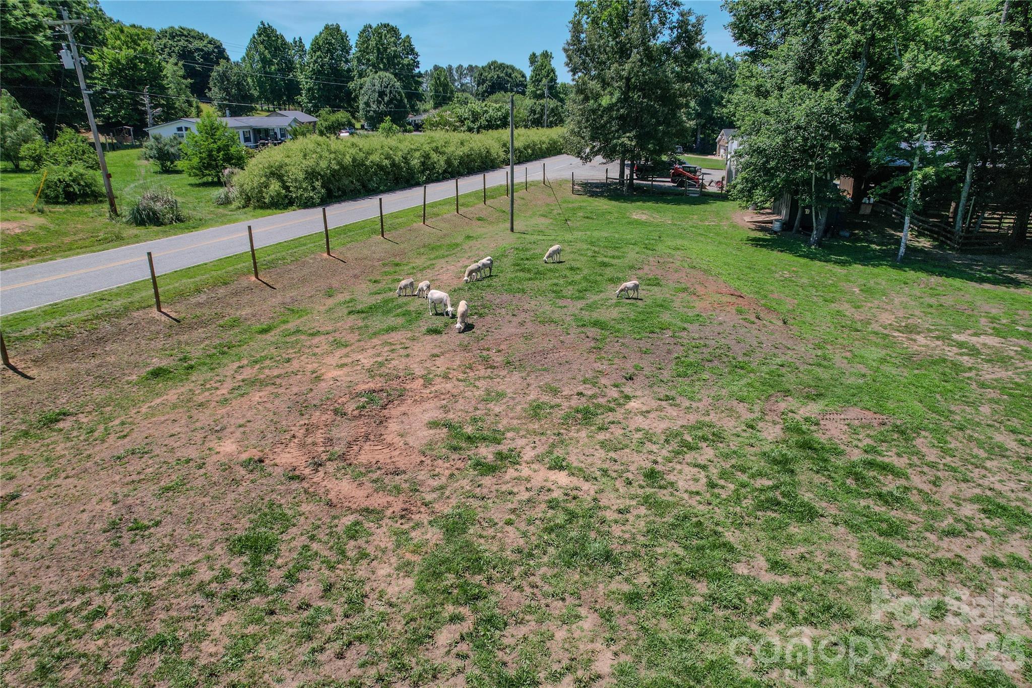 212 Turner Road Property Photo 3