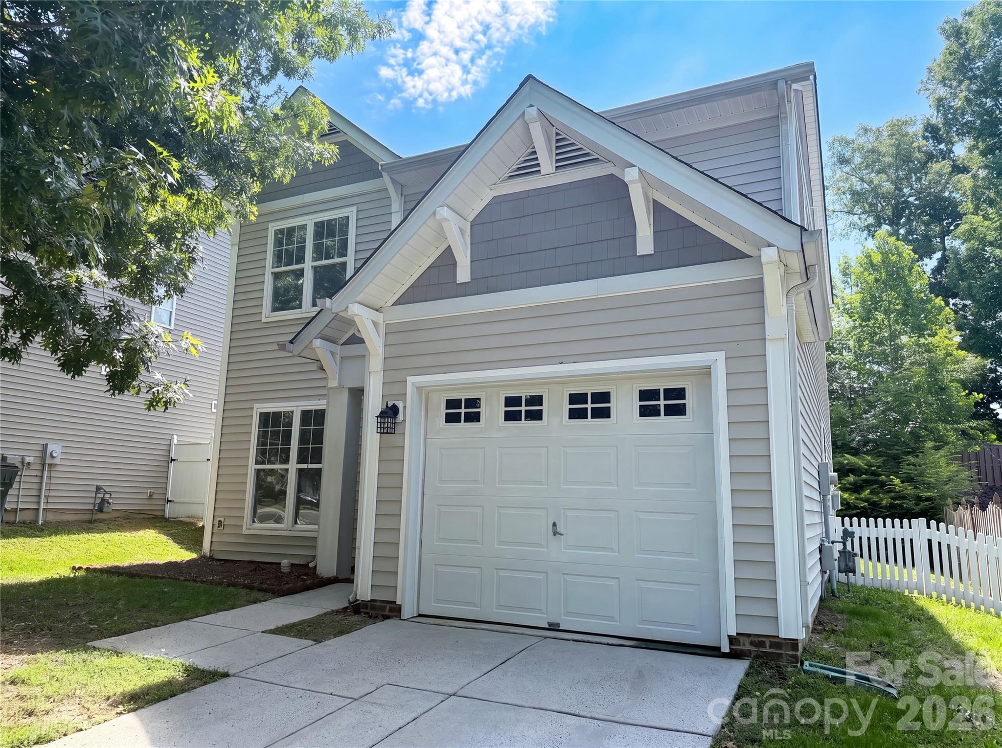10648 Secret Garden Lane Property Photo 15