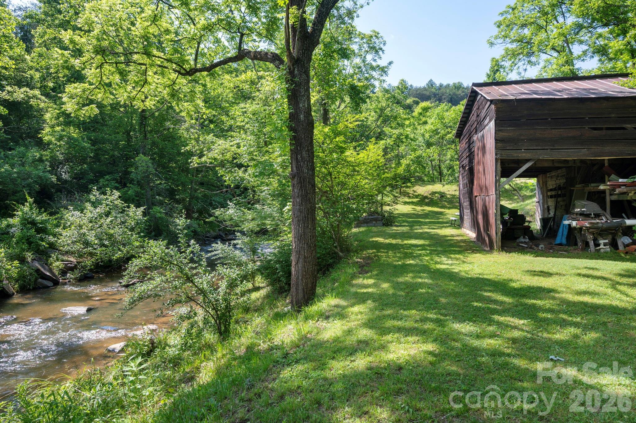 2896 Old Mars Hill Highway Property Photo 26