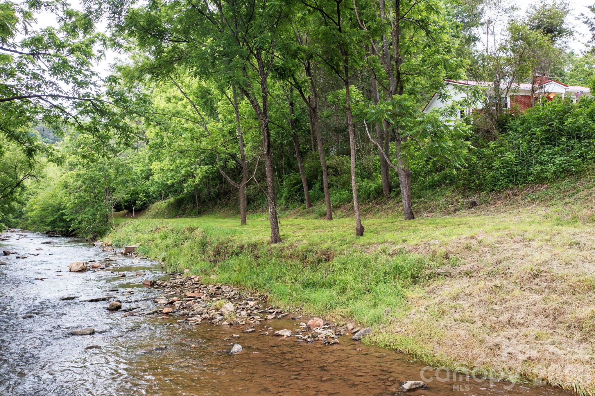 2896 Old Mars Hill Highway Property Photo 32