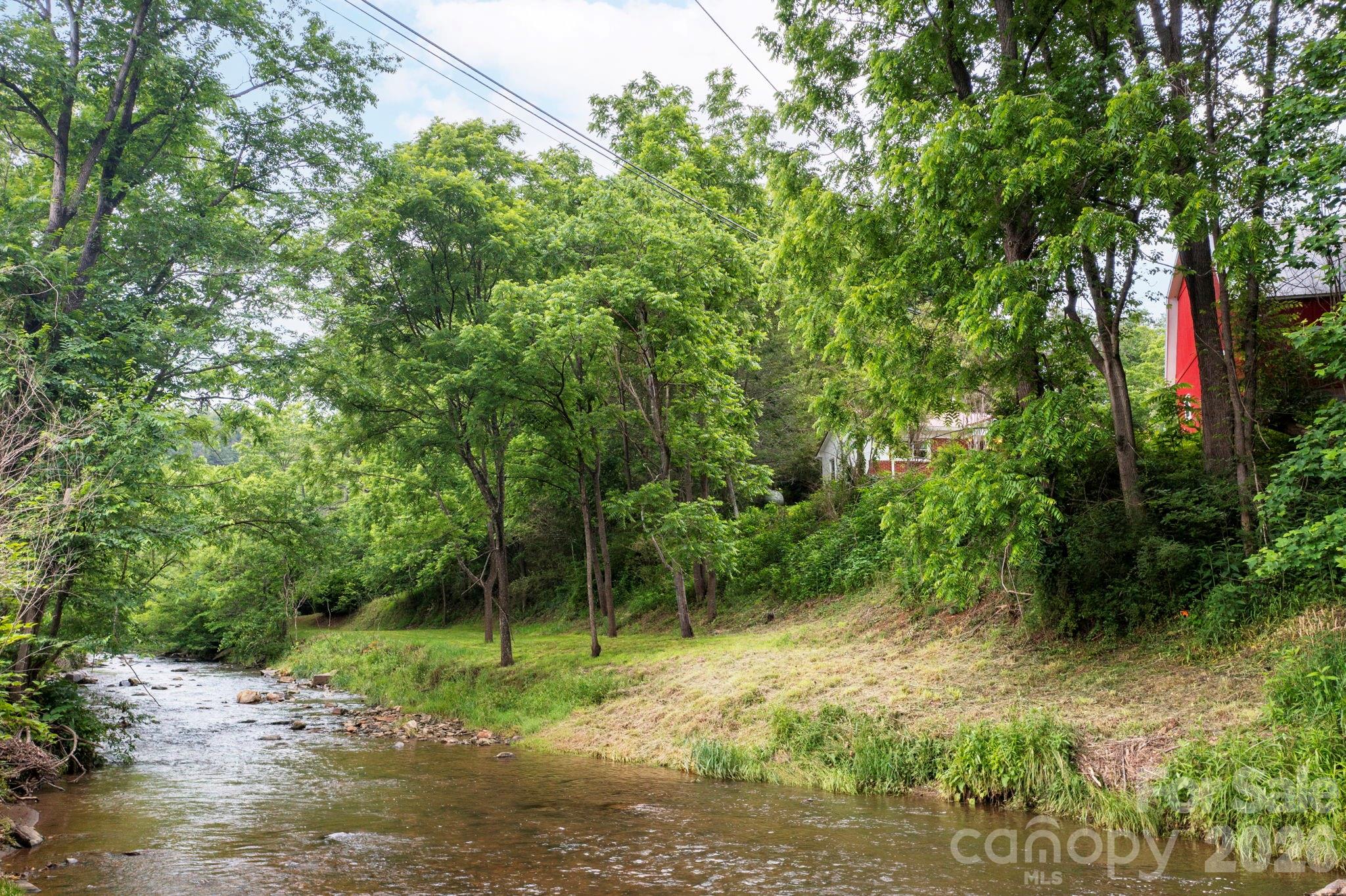 2896 Old Mars Hill Highway Property Photo 34
