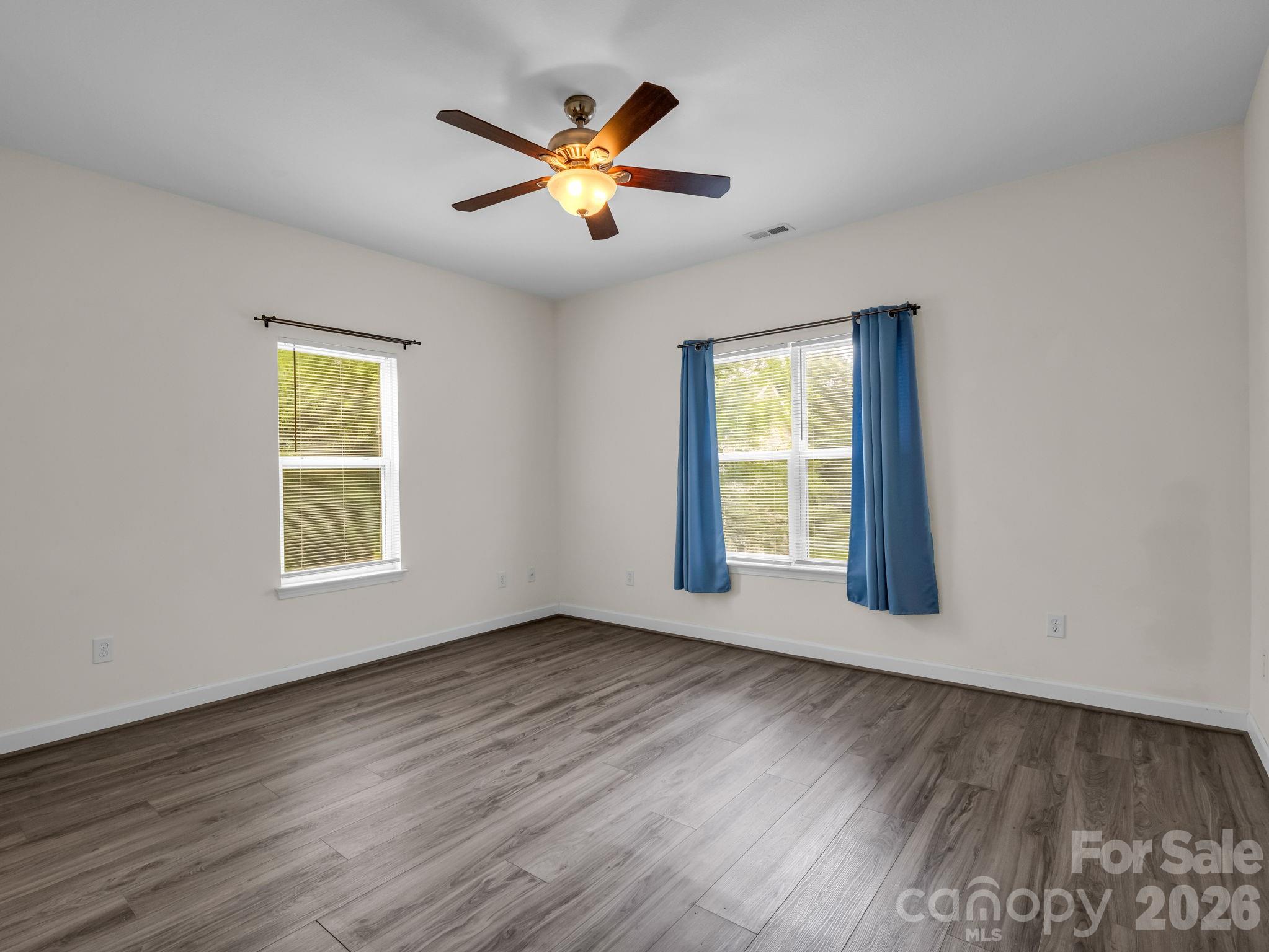 6 Scottish Circle Property Photo 17