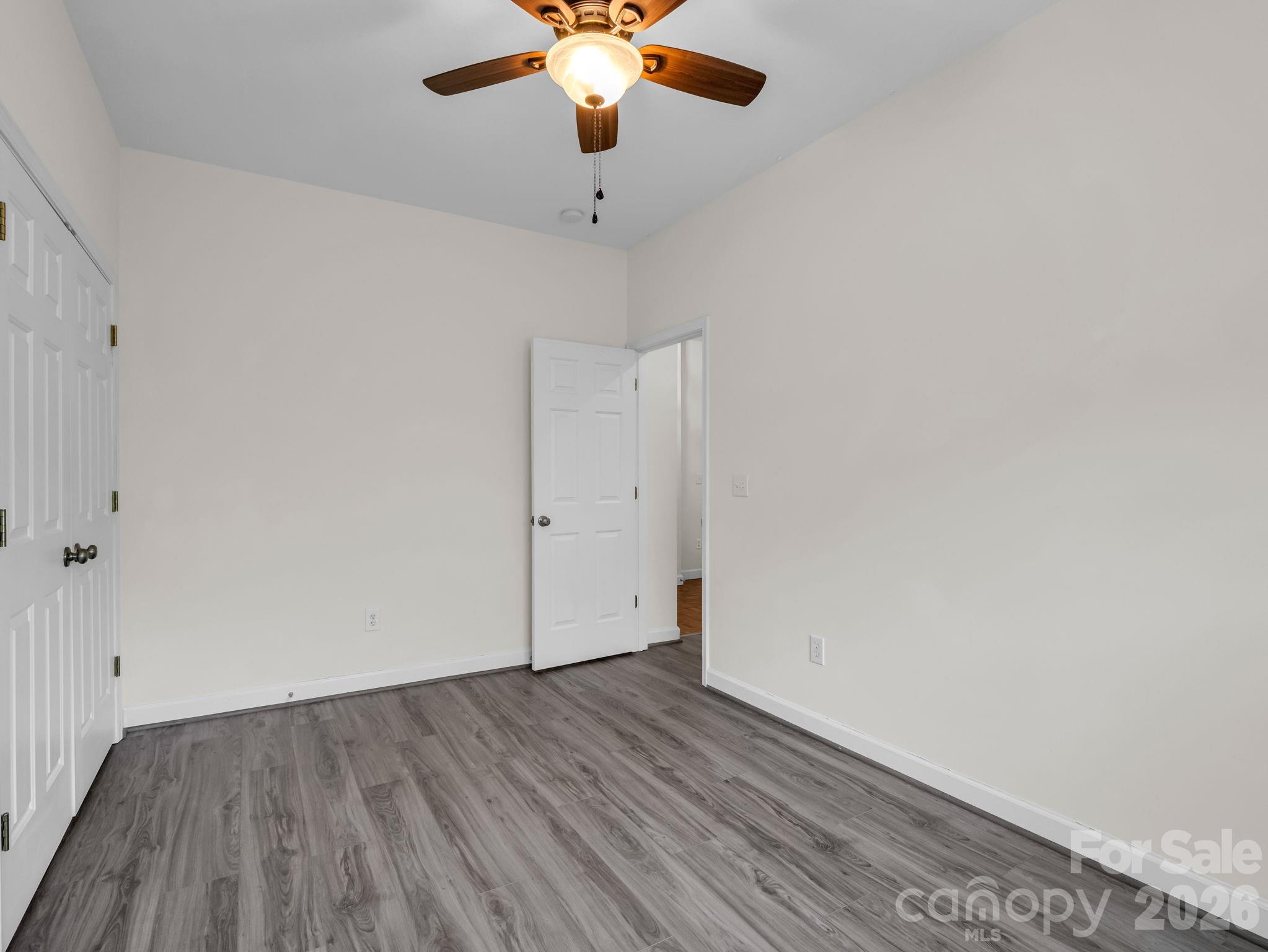 6 Scottish Circle Property Photo 20