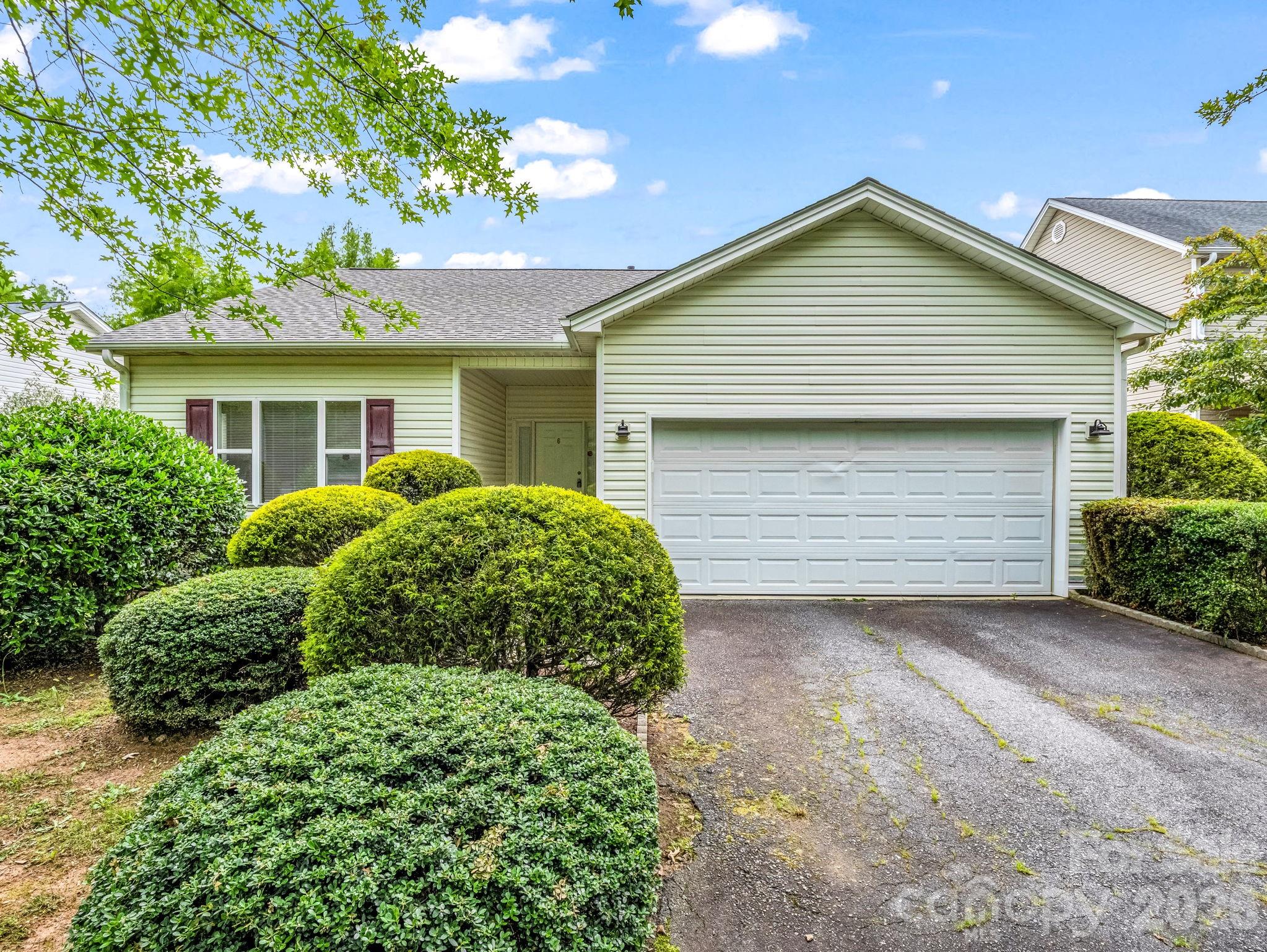6 Scottish Circle Property Photo 26