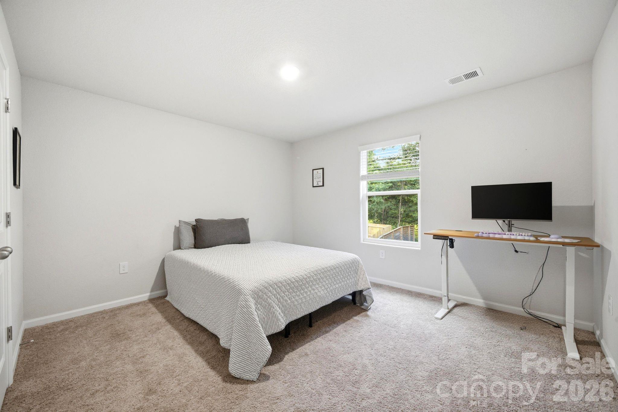 565 Hawley Street Property Photo 22