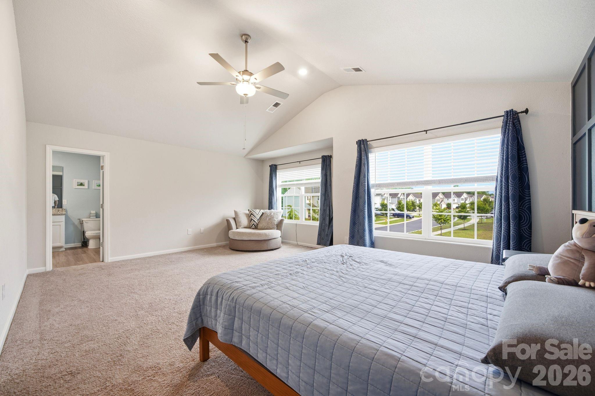 565 Hawley Street Property Photo 26