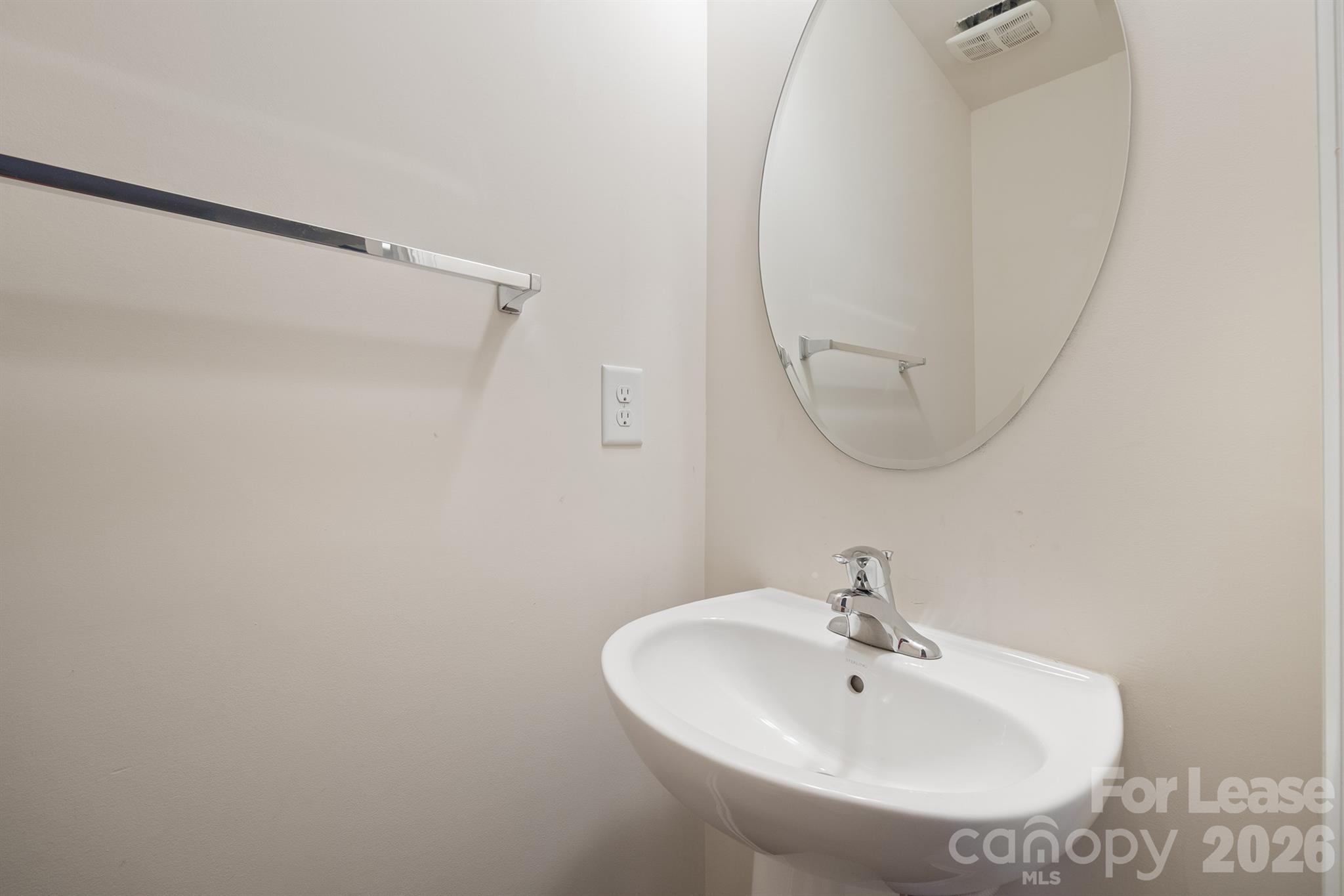 19826 Lamp Lighters Way Property Photo 12