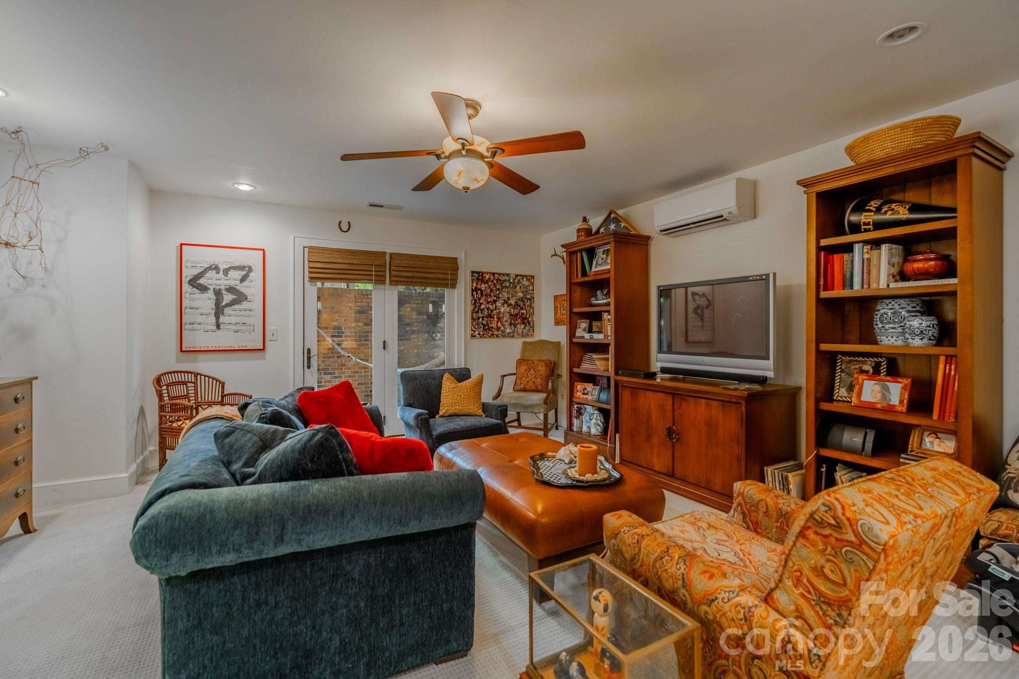 77 Chestnut Street 106 Property Photo 18