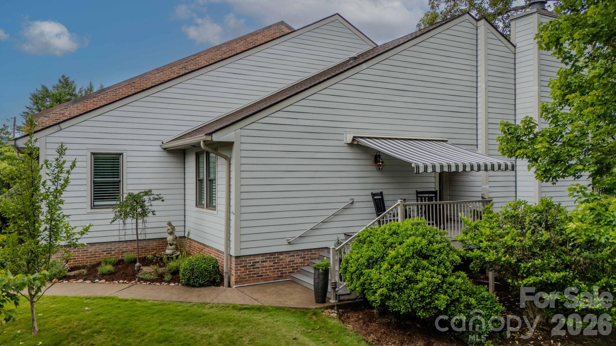 77 Chestnut Street 106 Property Photo 23