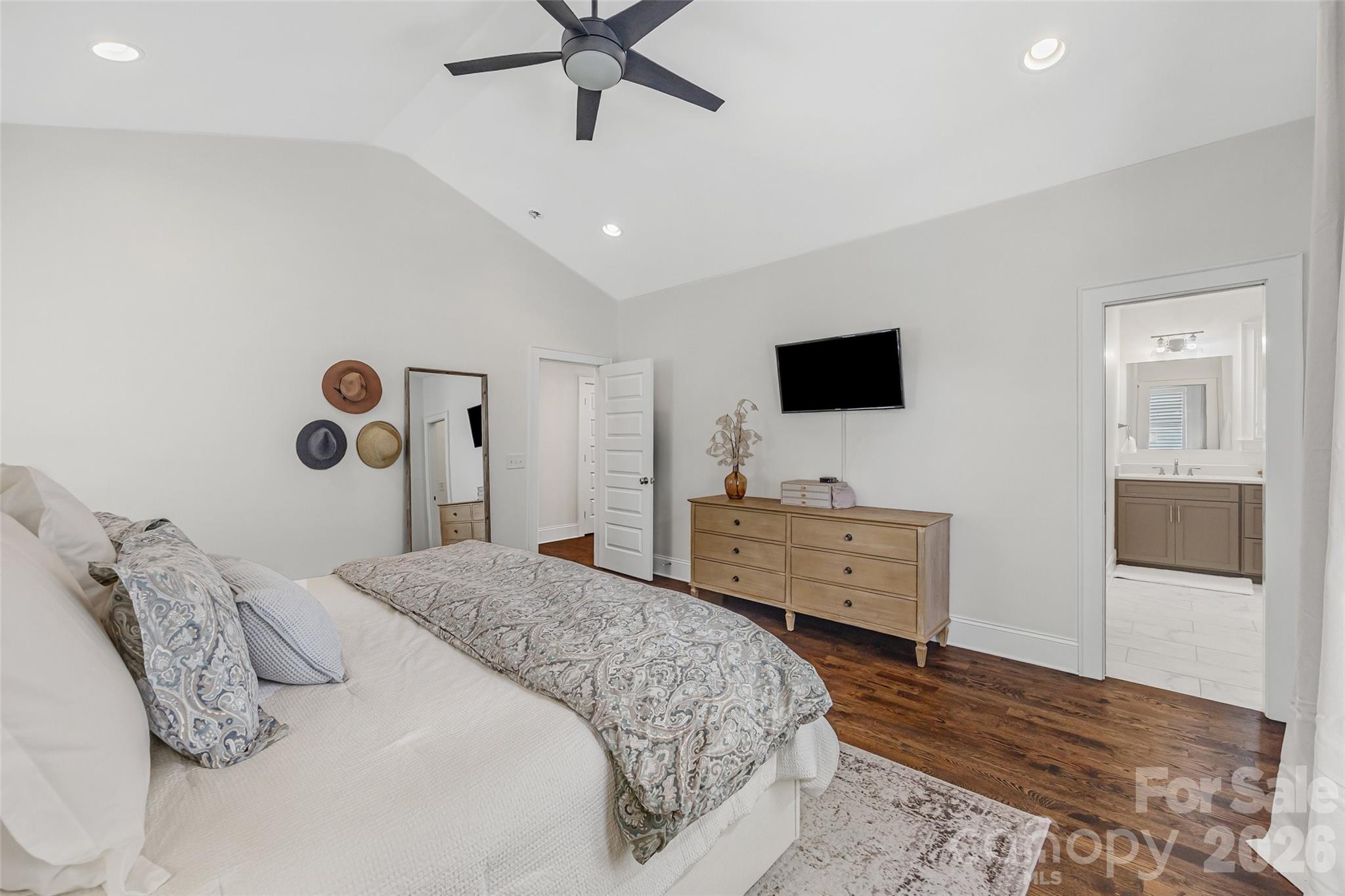 3430 Cosby Place Property Photo 18