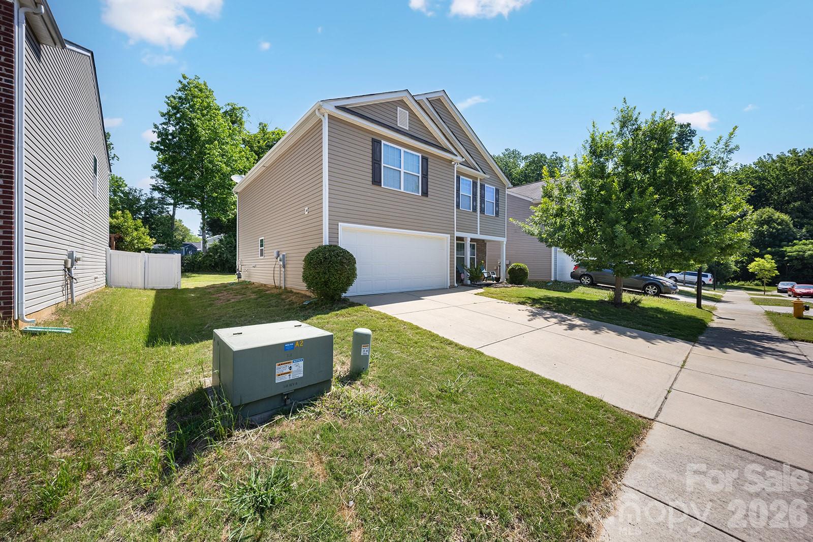 5329 Park Brook Drive Property Photo 2