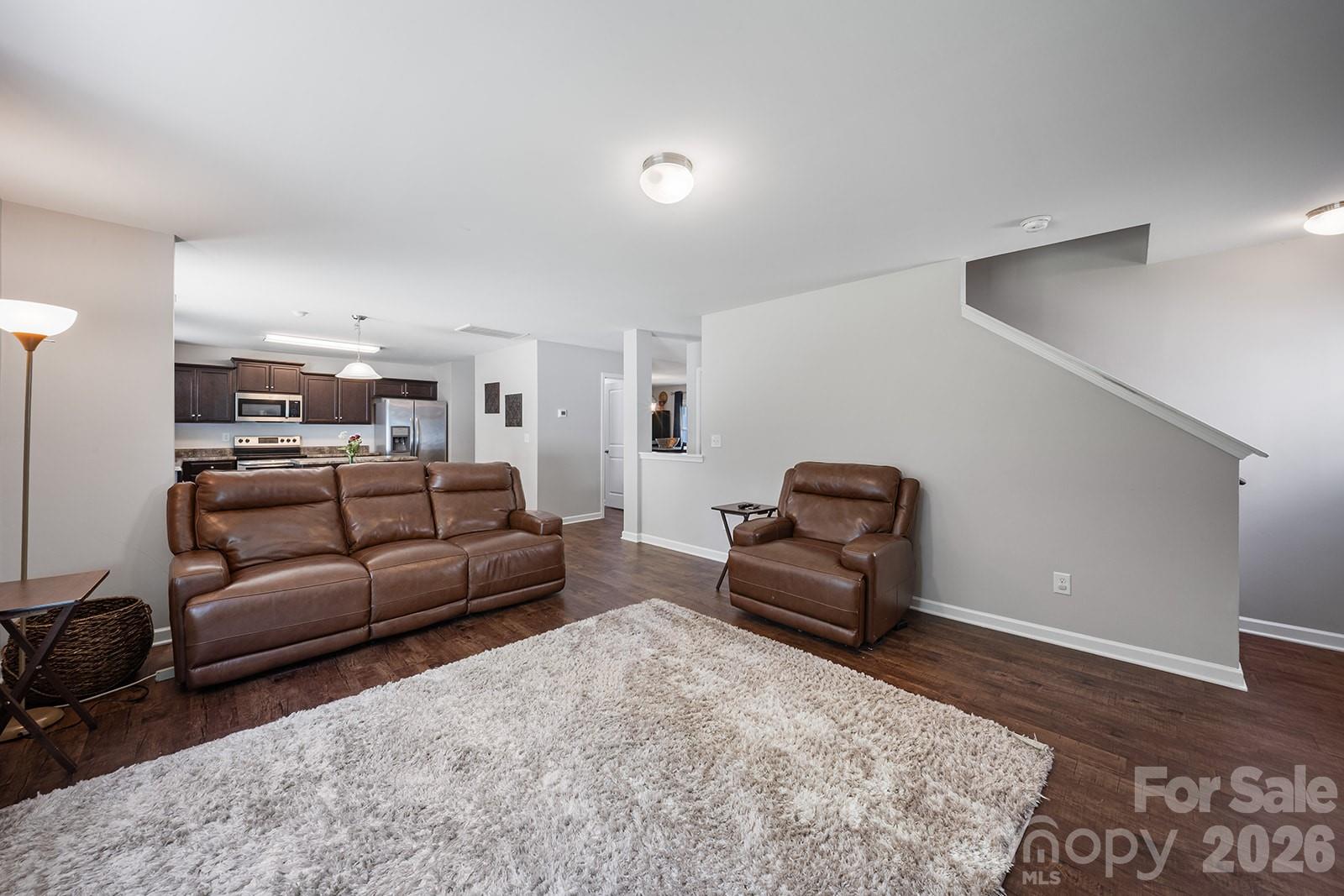 5329 Park Brook Drive Property Photo 8