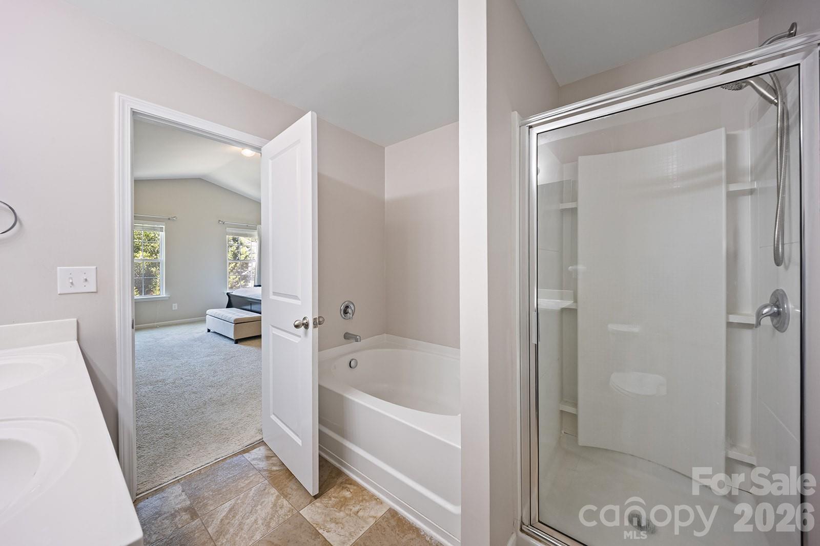 5329 Park Brook Drive Property Photo 26