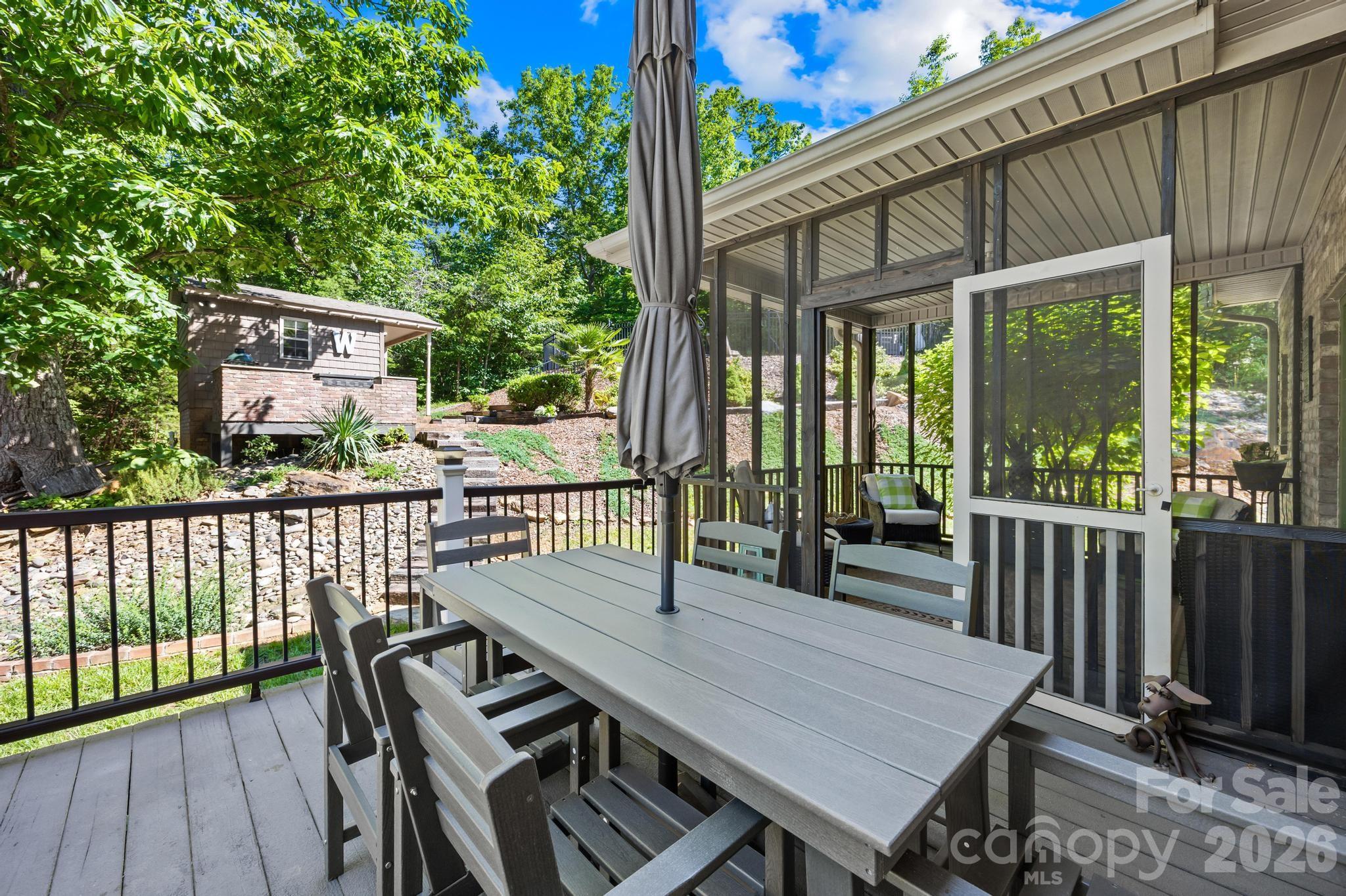 244 Mark Ryan Lane Property Photo 28