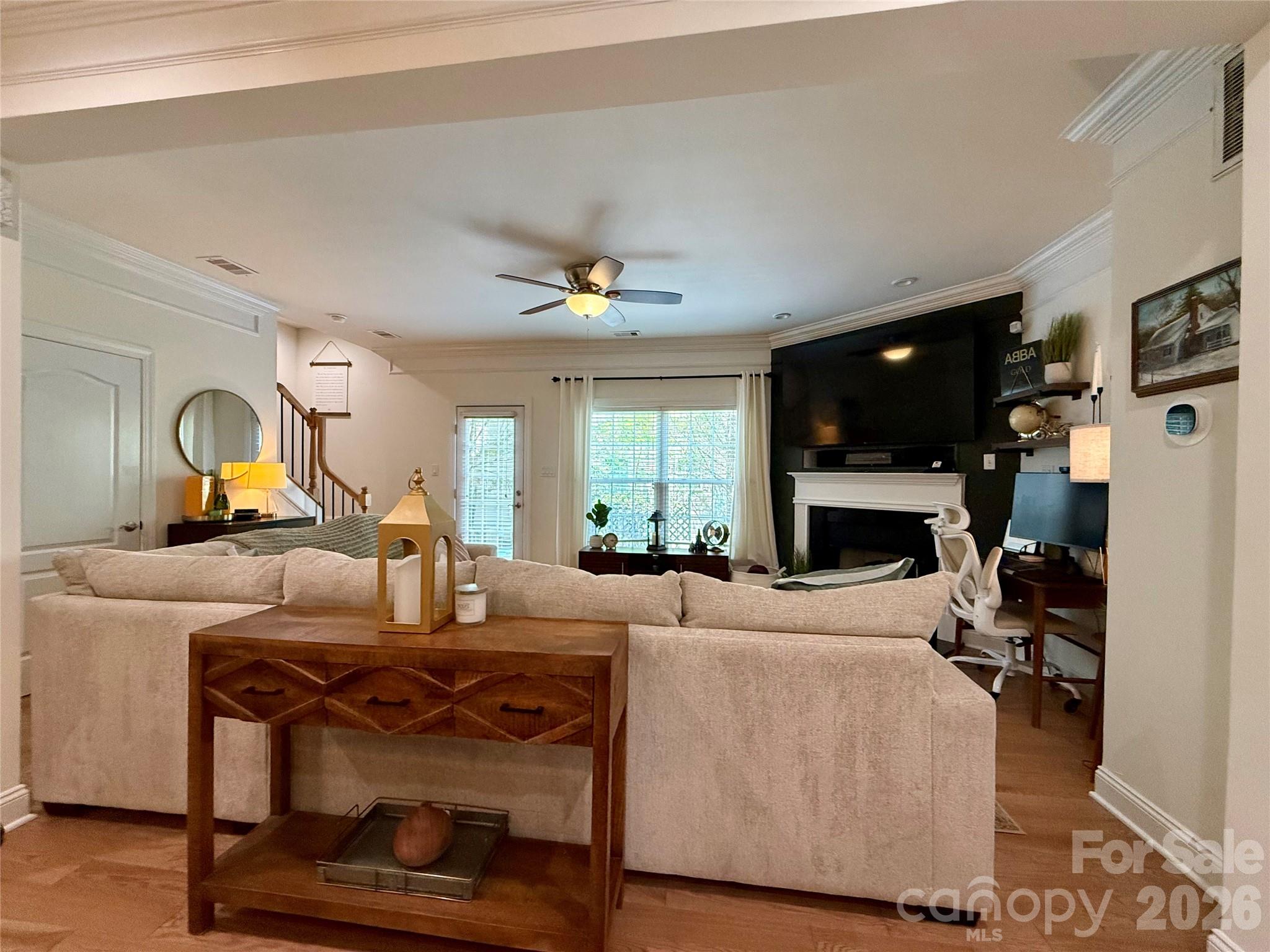 4417 Kathleen Court Property Photo 7