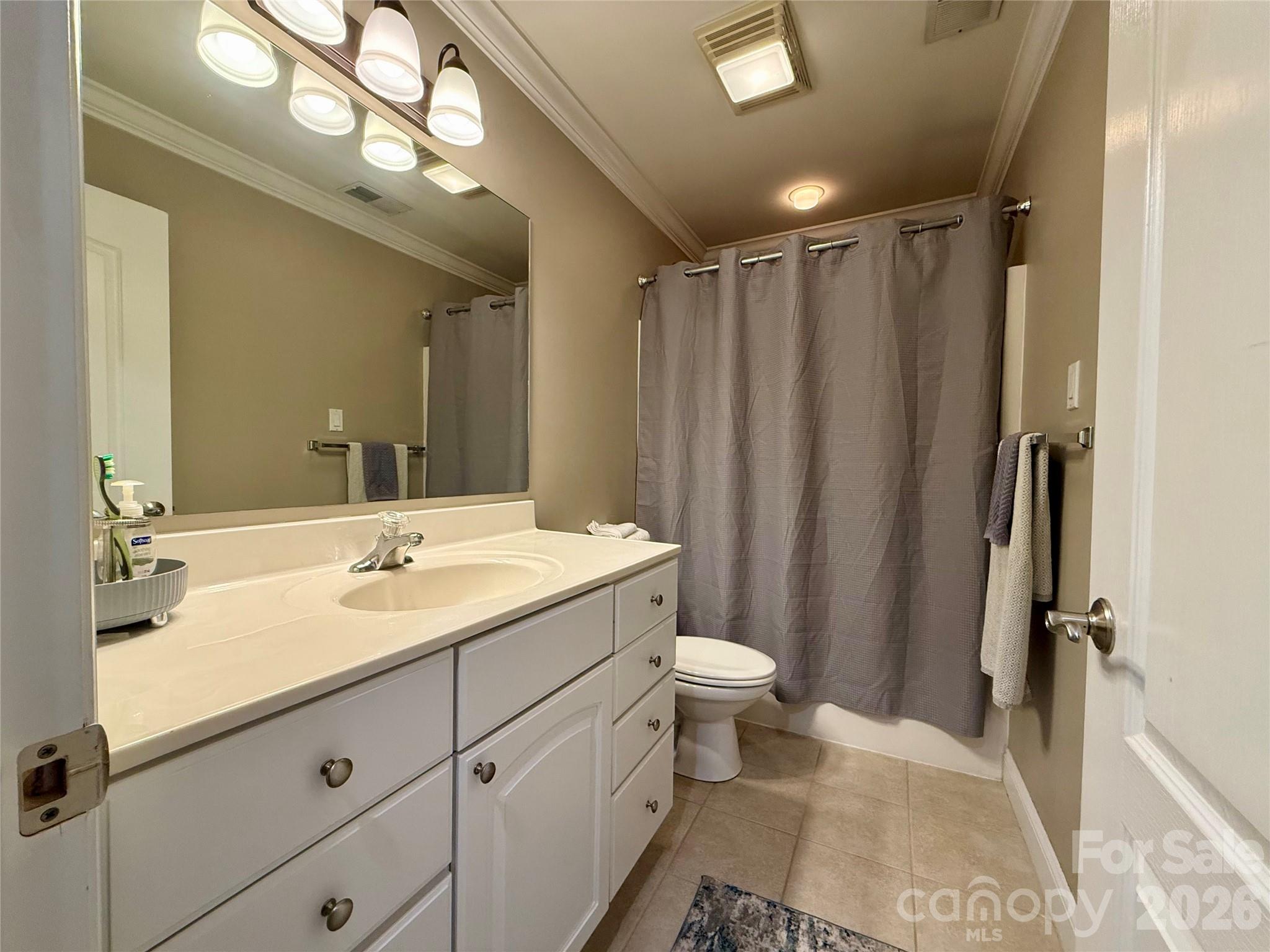 4417 Kathleen Court Property Photo 20