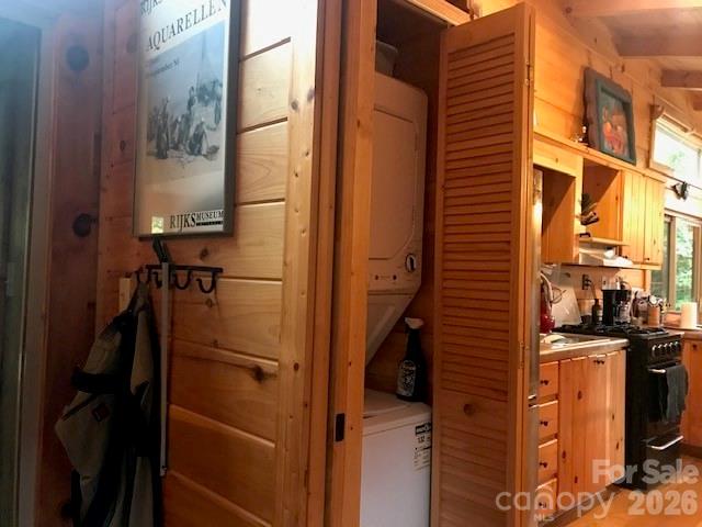 1300 Towery Trace Property Photo 12