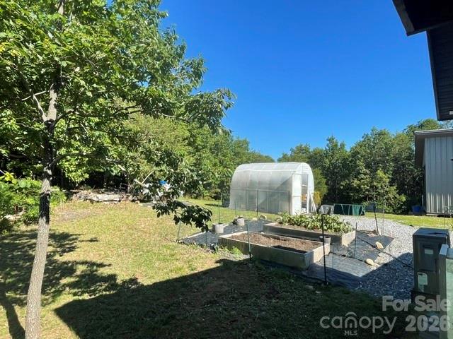 1300 Towery Trace Property Photo 21