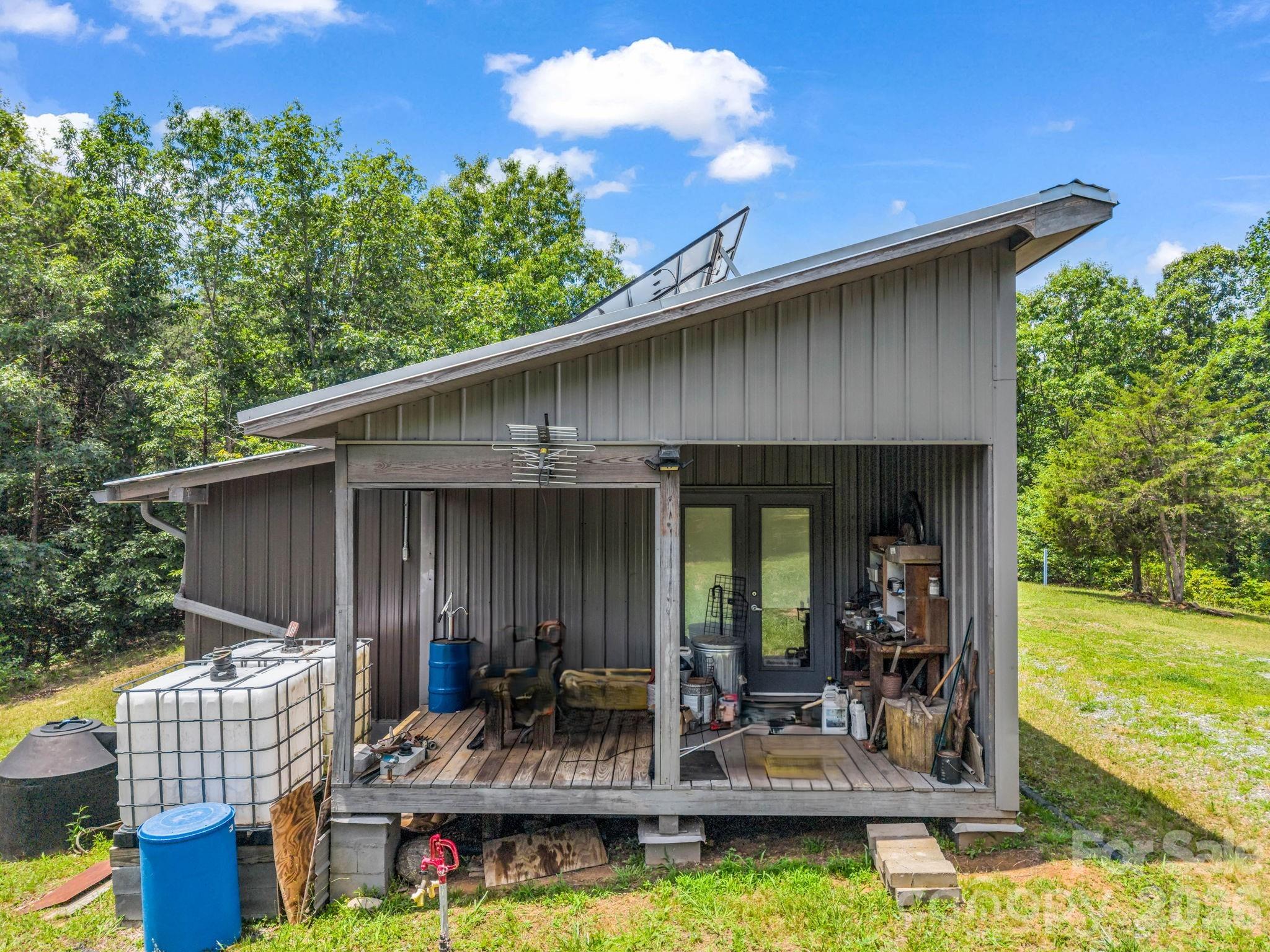 1300 Towery Trace Property Photo 32