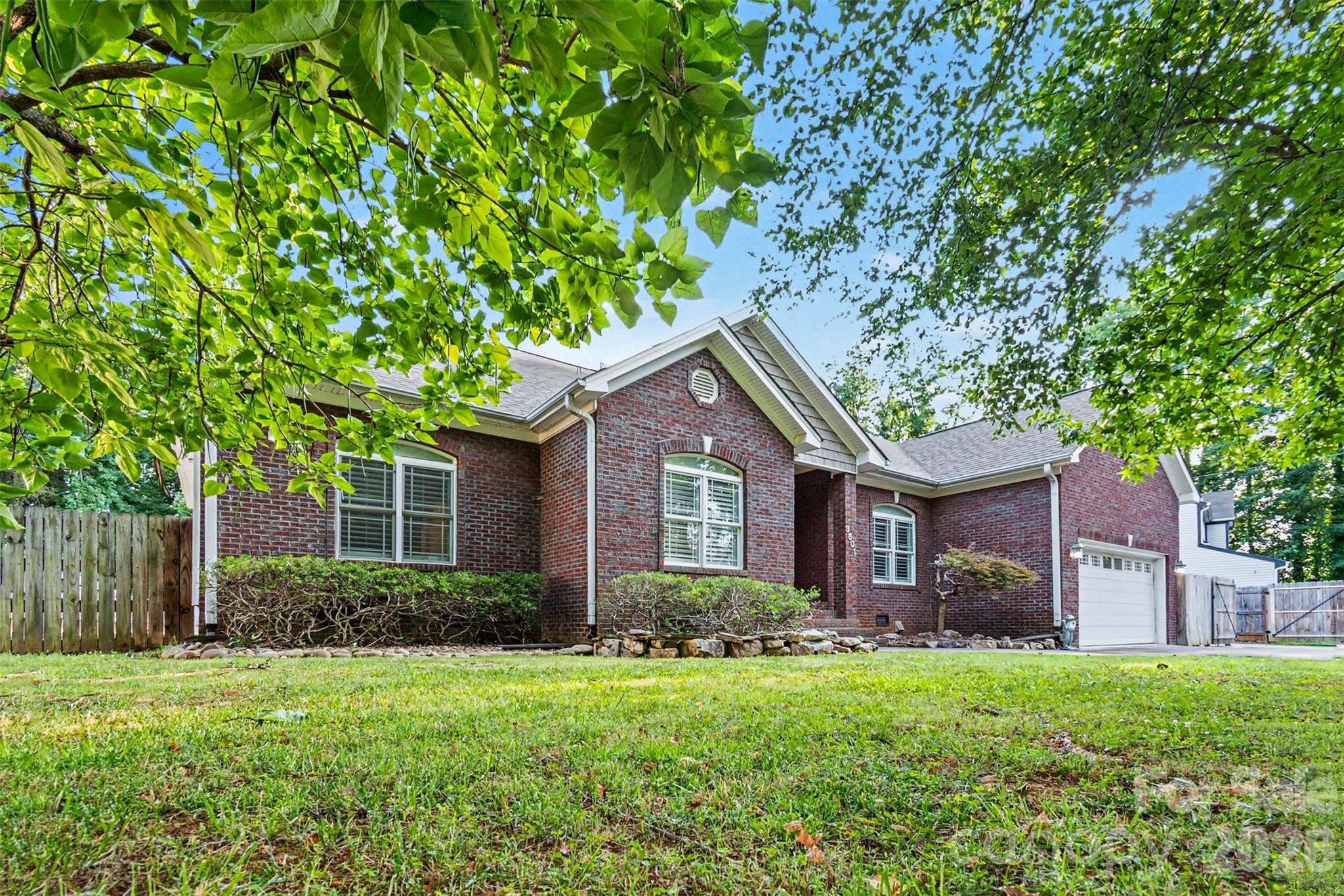 3801 Hayden Drive Property Photo 3