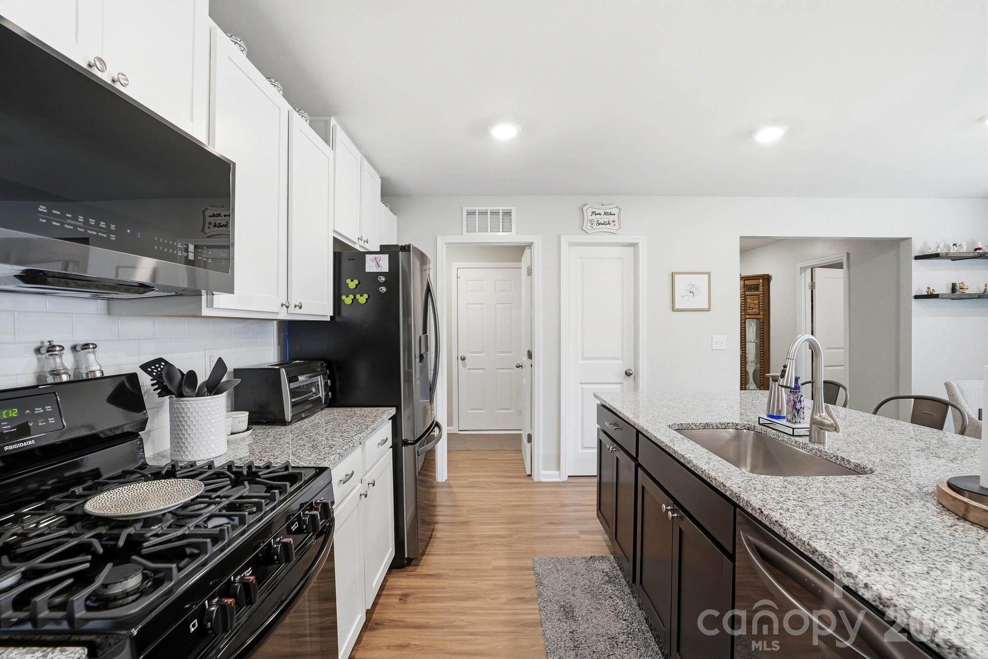 3140 Treyson Drive Property Photo 11