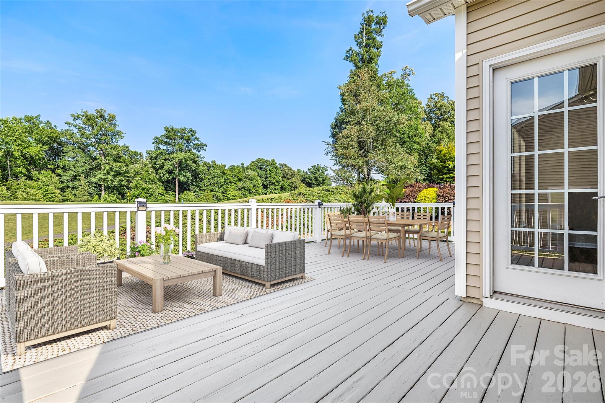 52224 Longspur Lane Property Photo 3