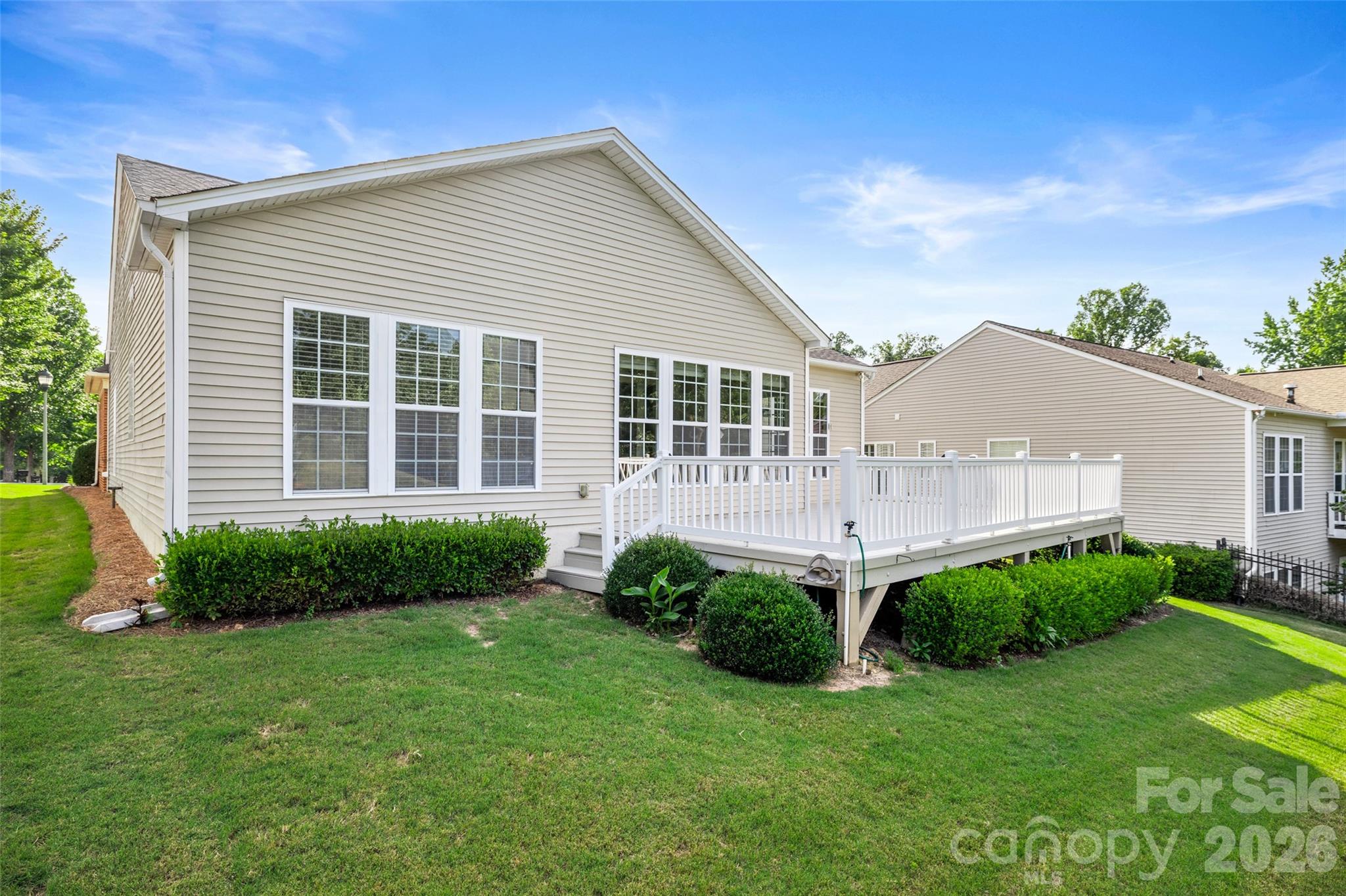 52224 Longspur Lane Property Photo 6