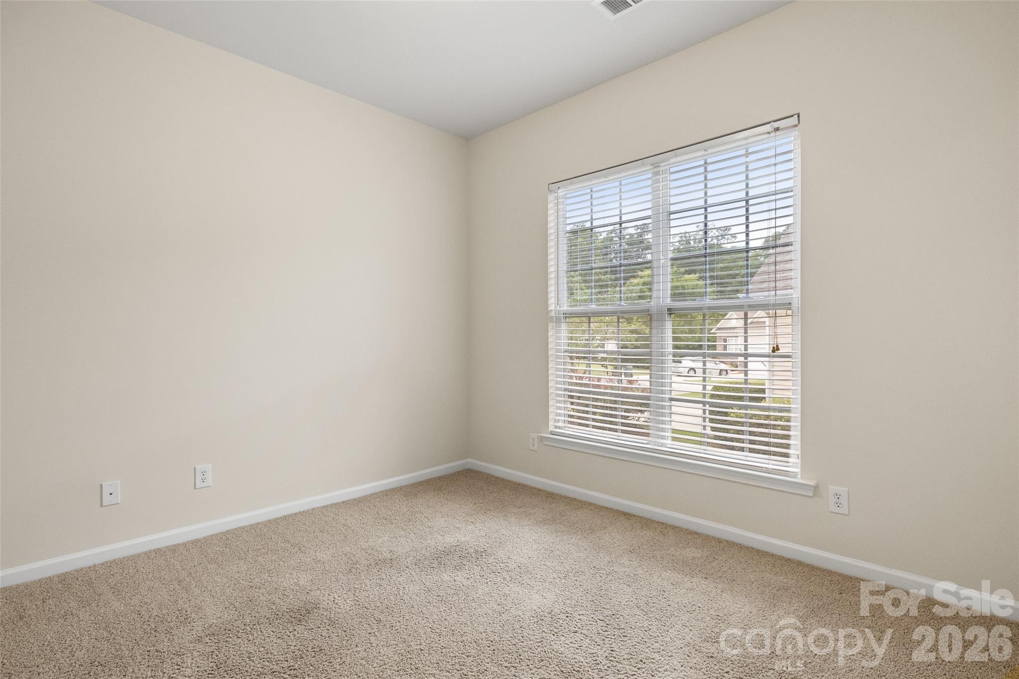 52224 Longspur Lane Property Photo 33