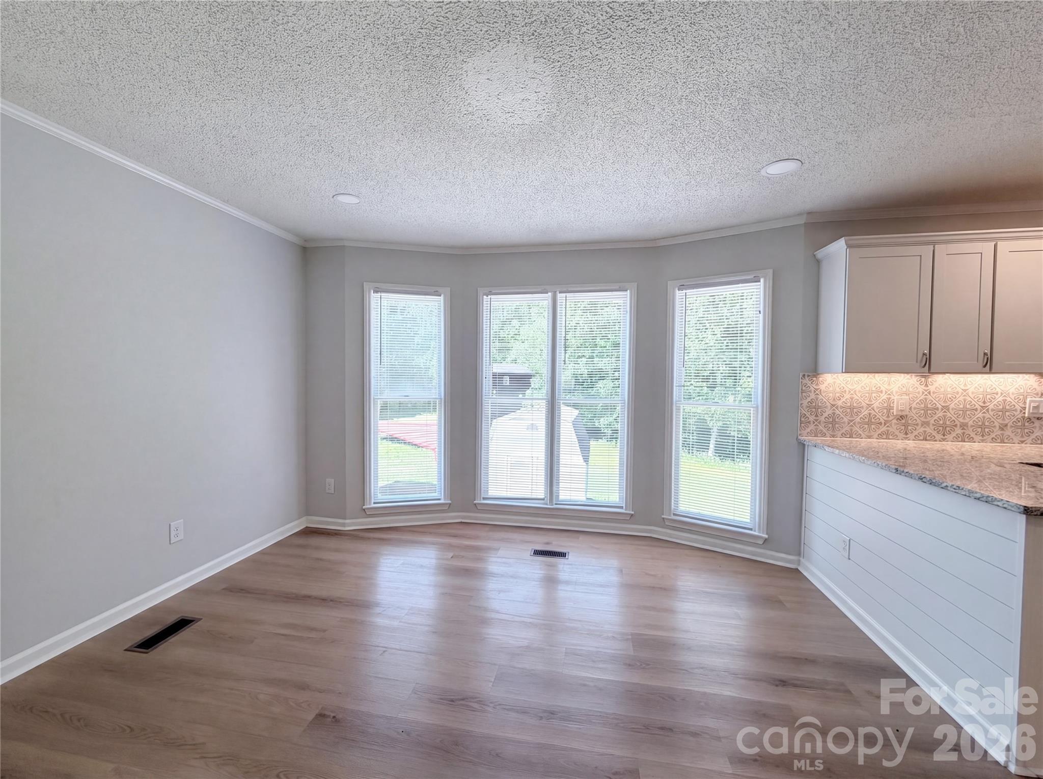 609 Ginger Drive Property Photo 6
