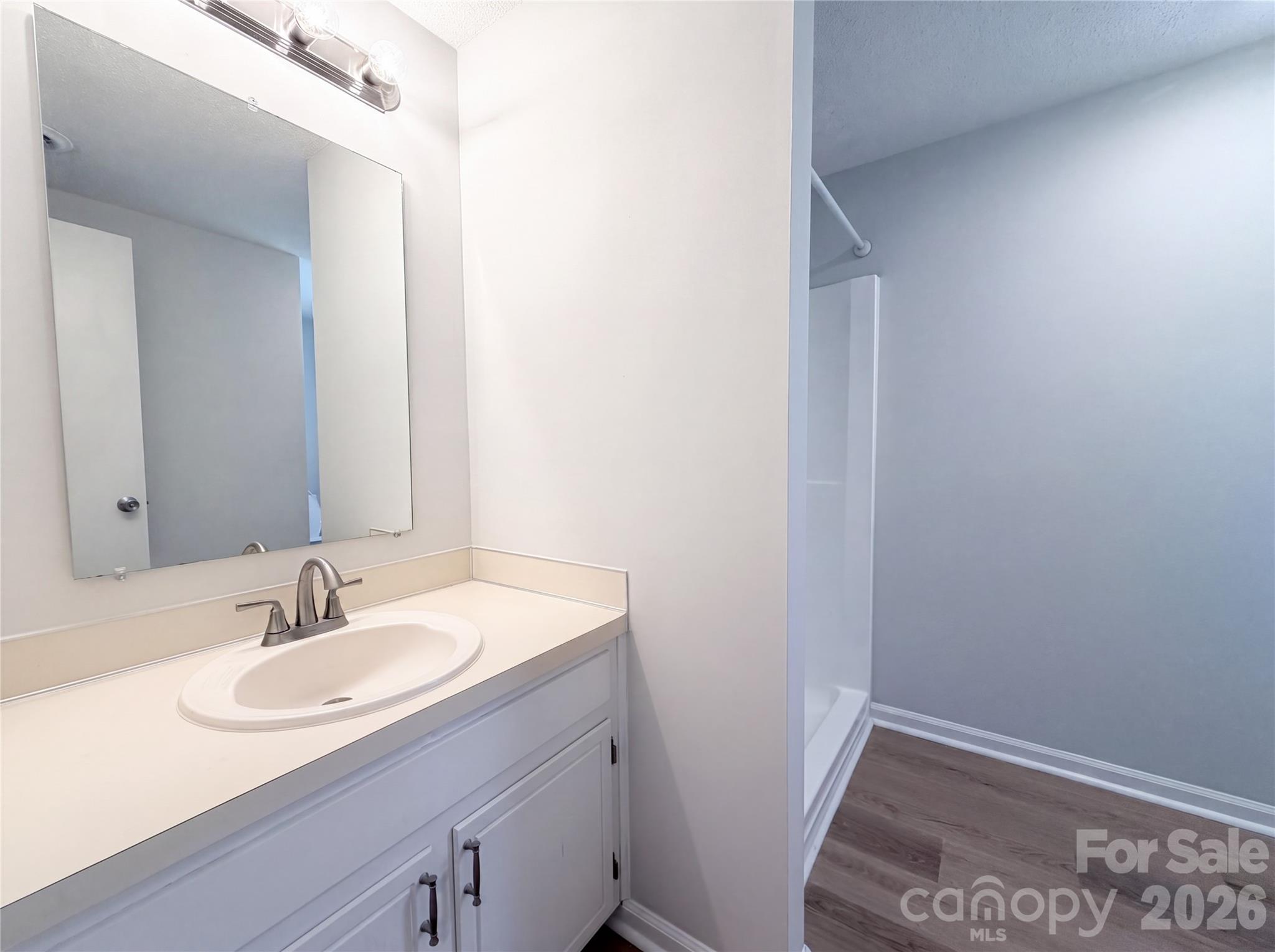 609 Ginger Drive Property Photo 8