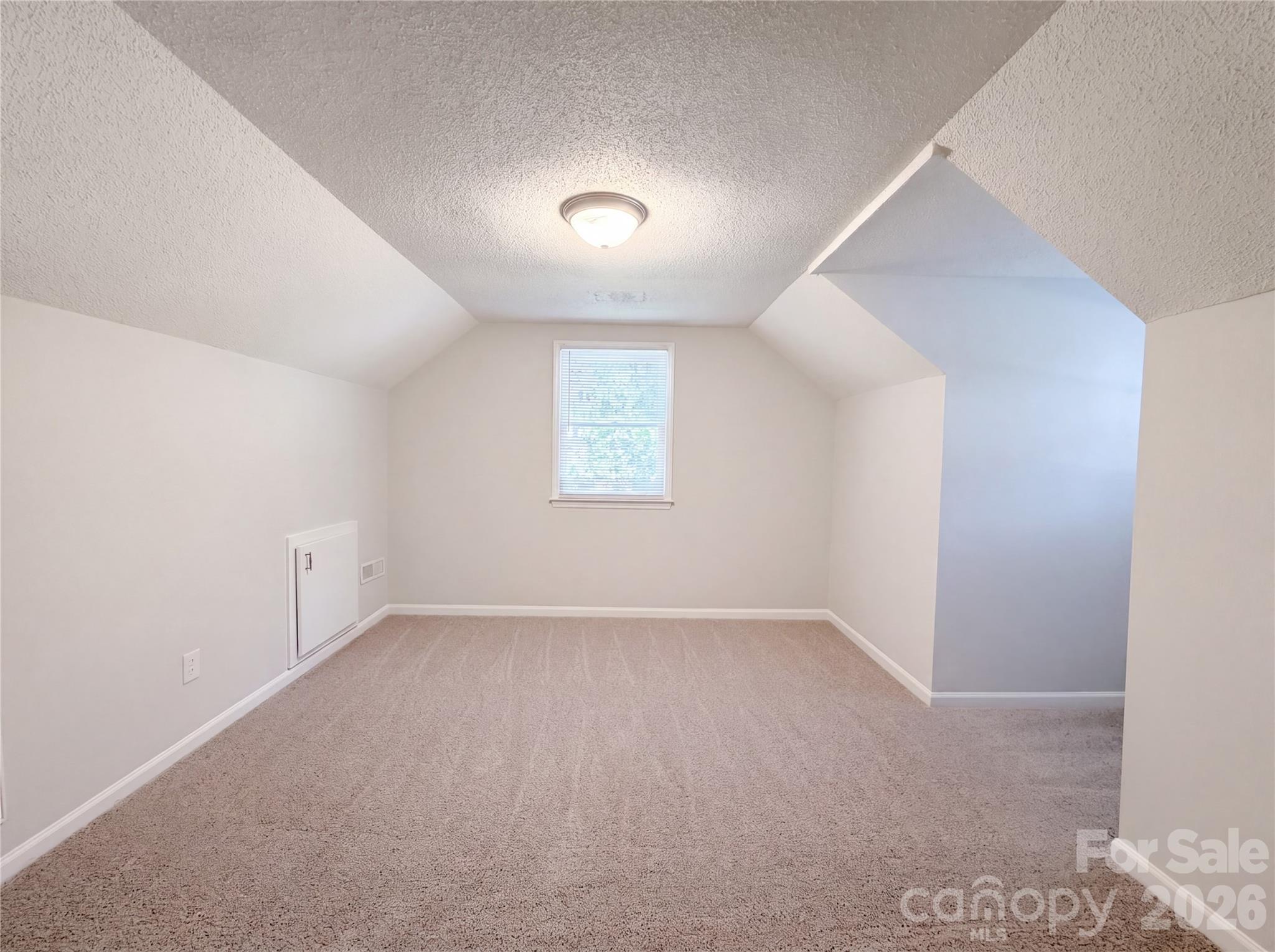609 Ginger Drive Property Photo 9