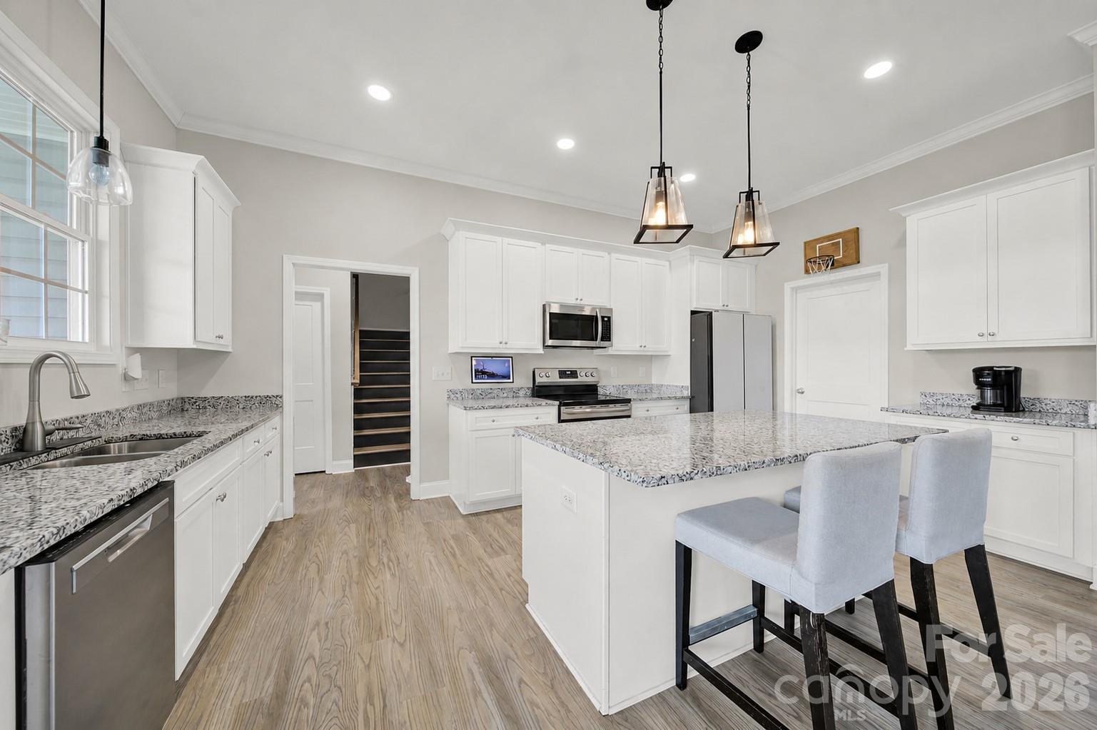 4653 Simpson Road Property Photo 8