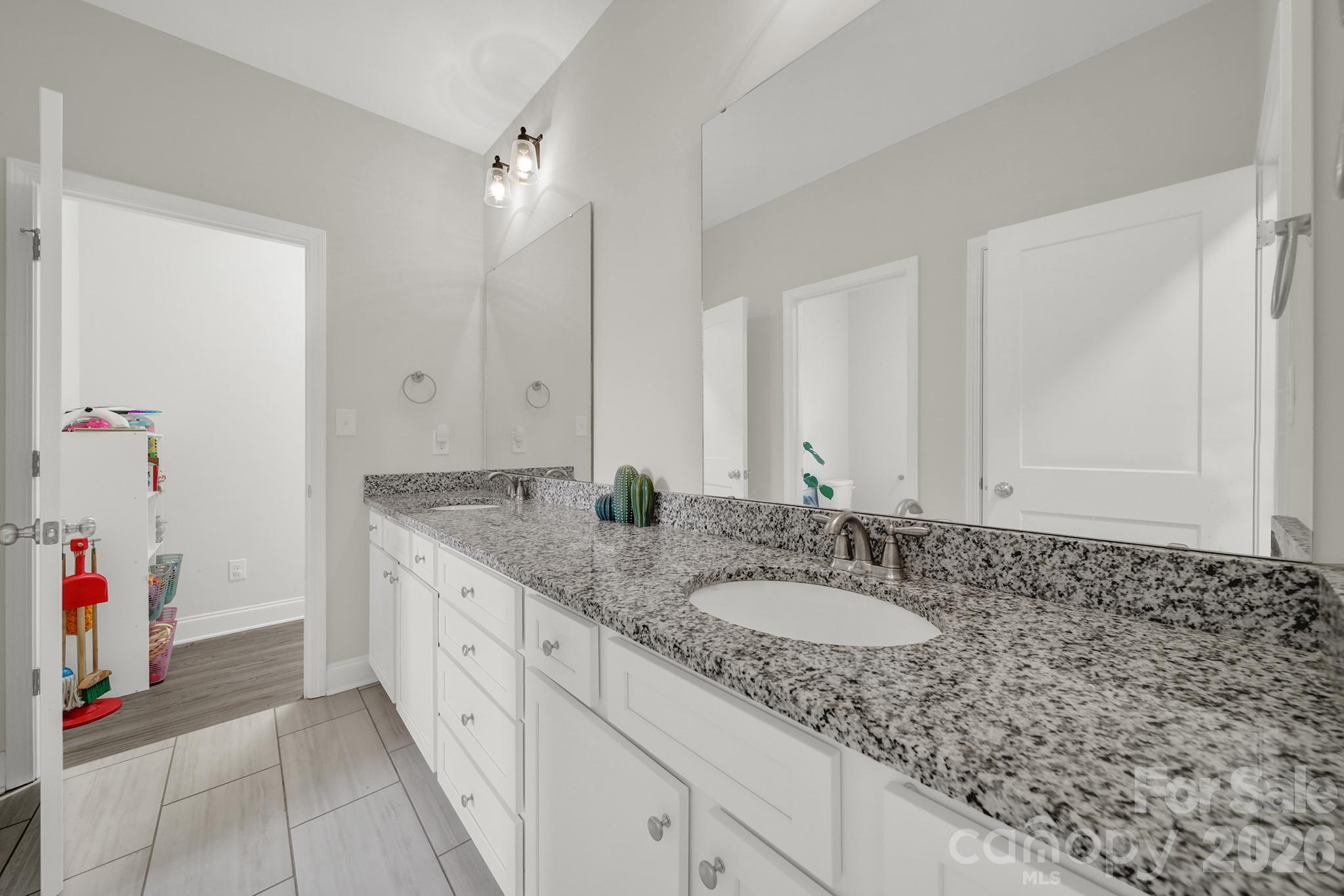4653 Simpson Road Property Photo 15