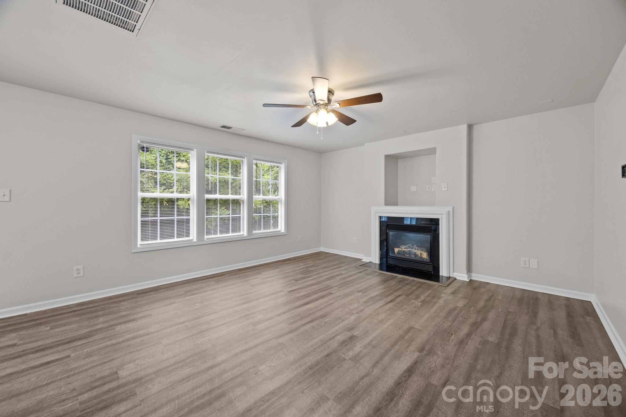 10609 Spring Rain Court Property Photo 11