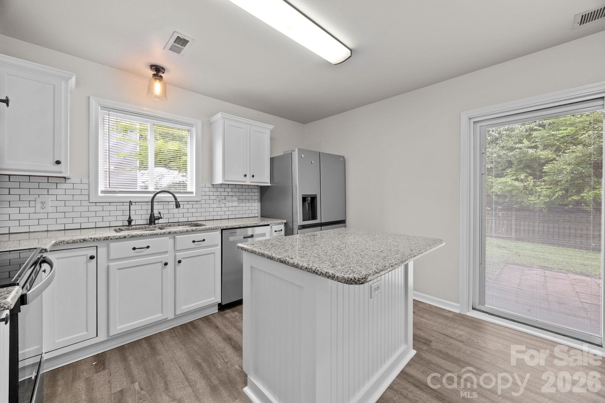 10609 Spring Rain Court Property Photo 16