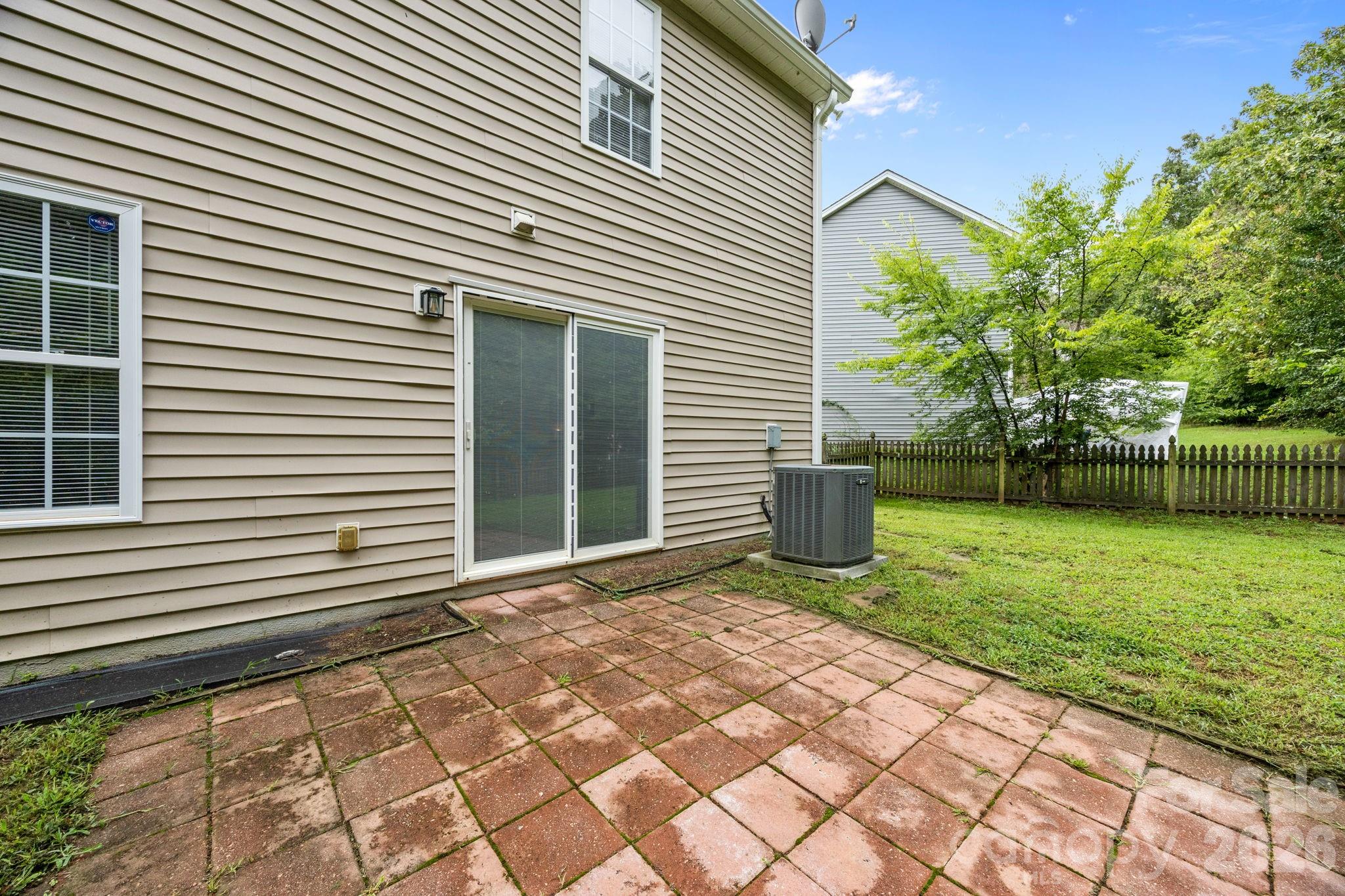 10609 Spring Rain Court Property Photo 35