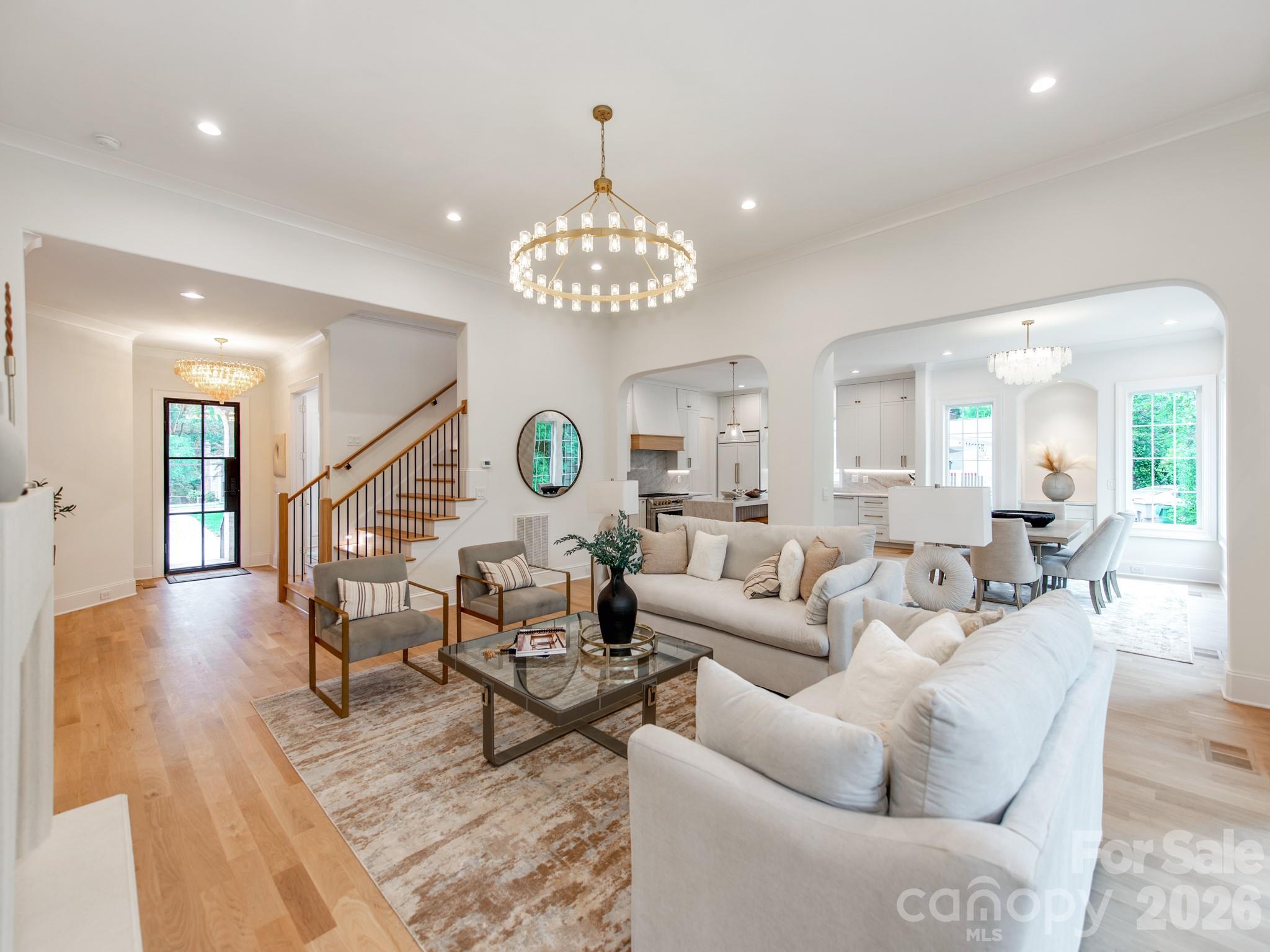 4627 Water Oak Road Property Photo 3