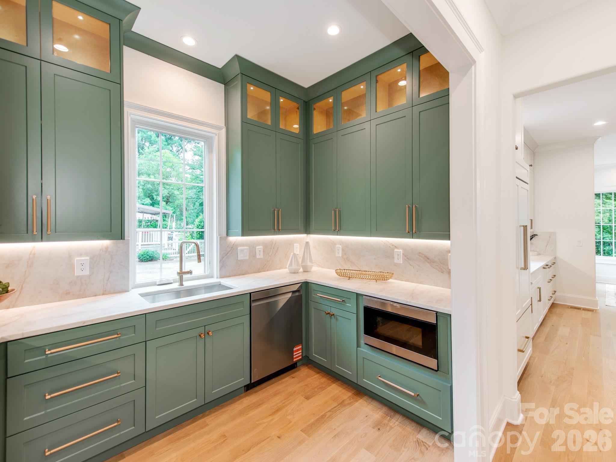 4627 Water Oak Road Property Photo 14