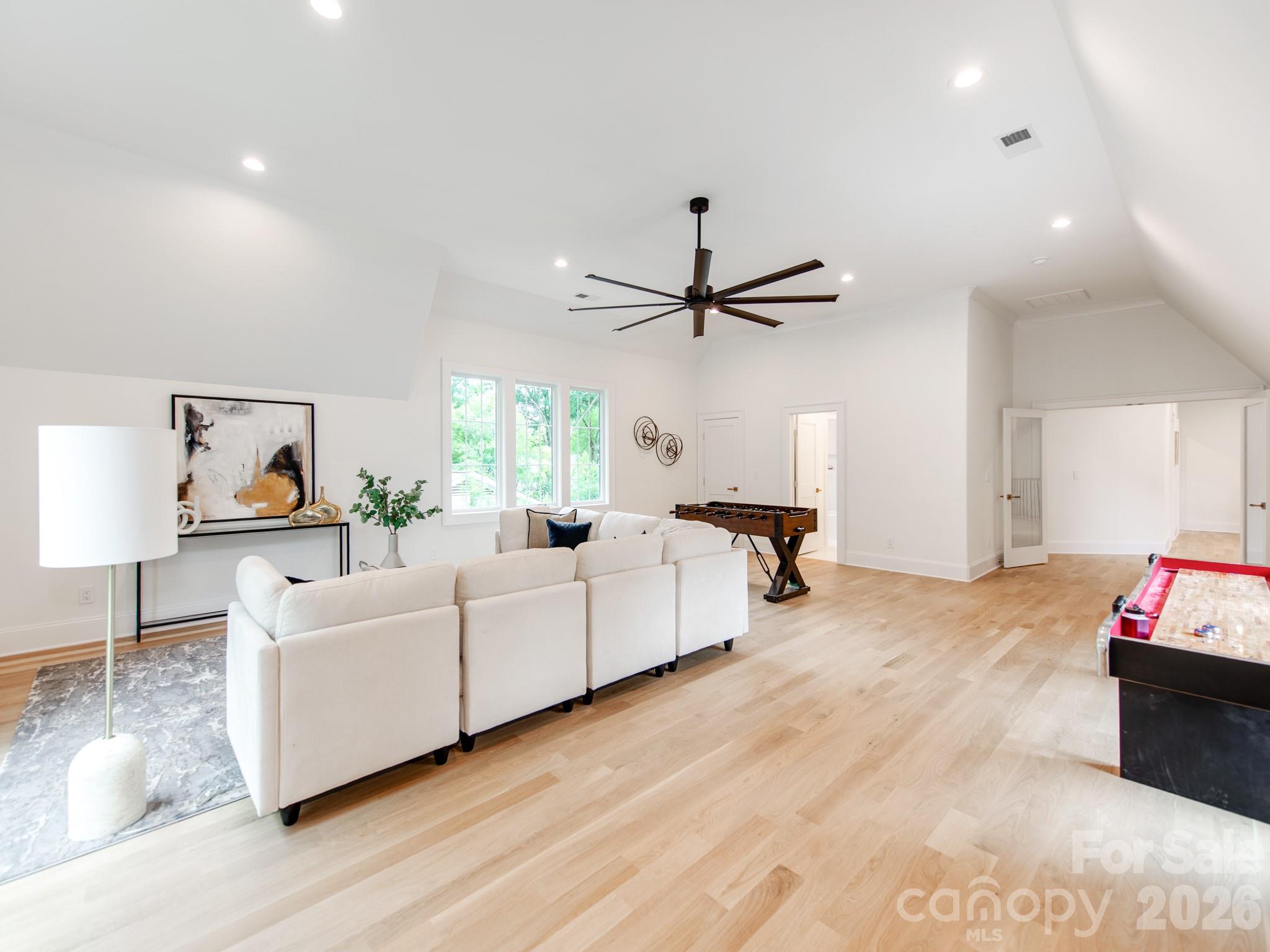 4627 Water Oak Road Property Photo 33