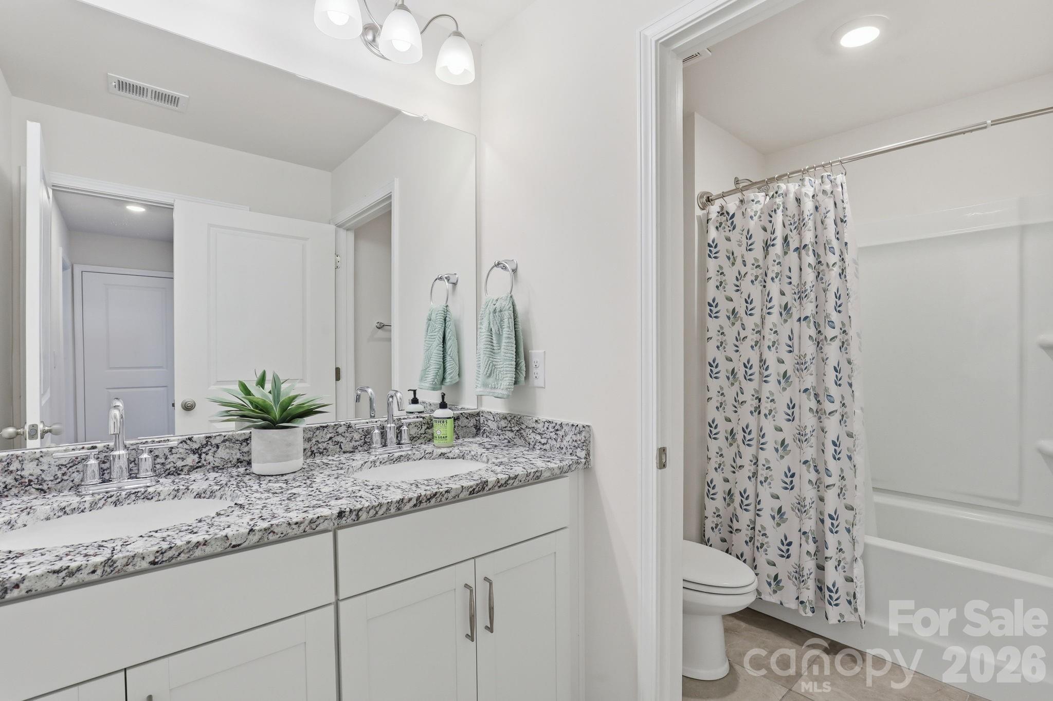 205 Reynard Trail Property Photo 25