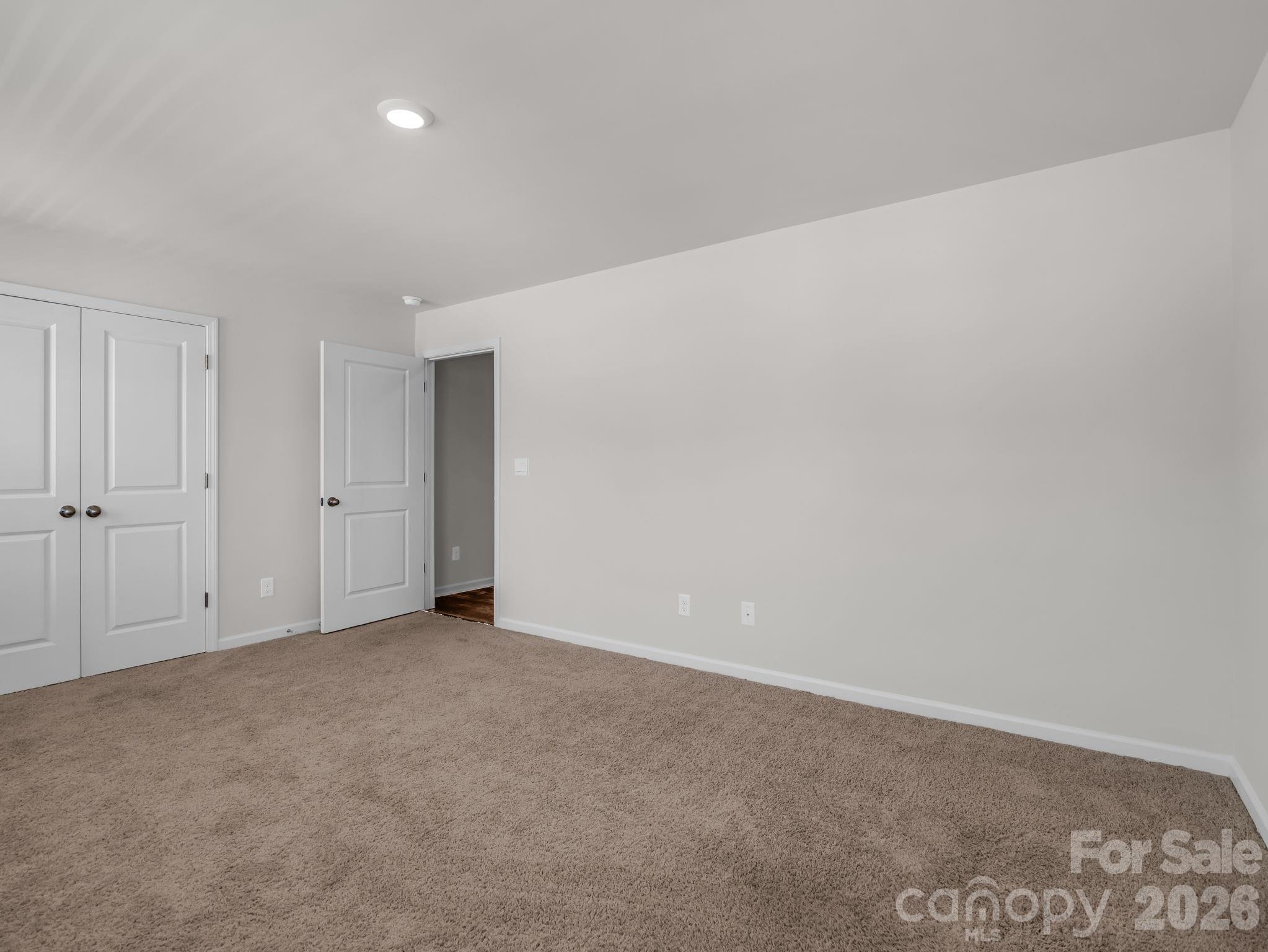 205 Reynard Trail Property Photo 32