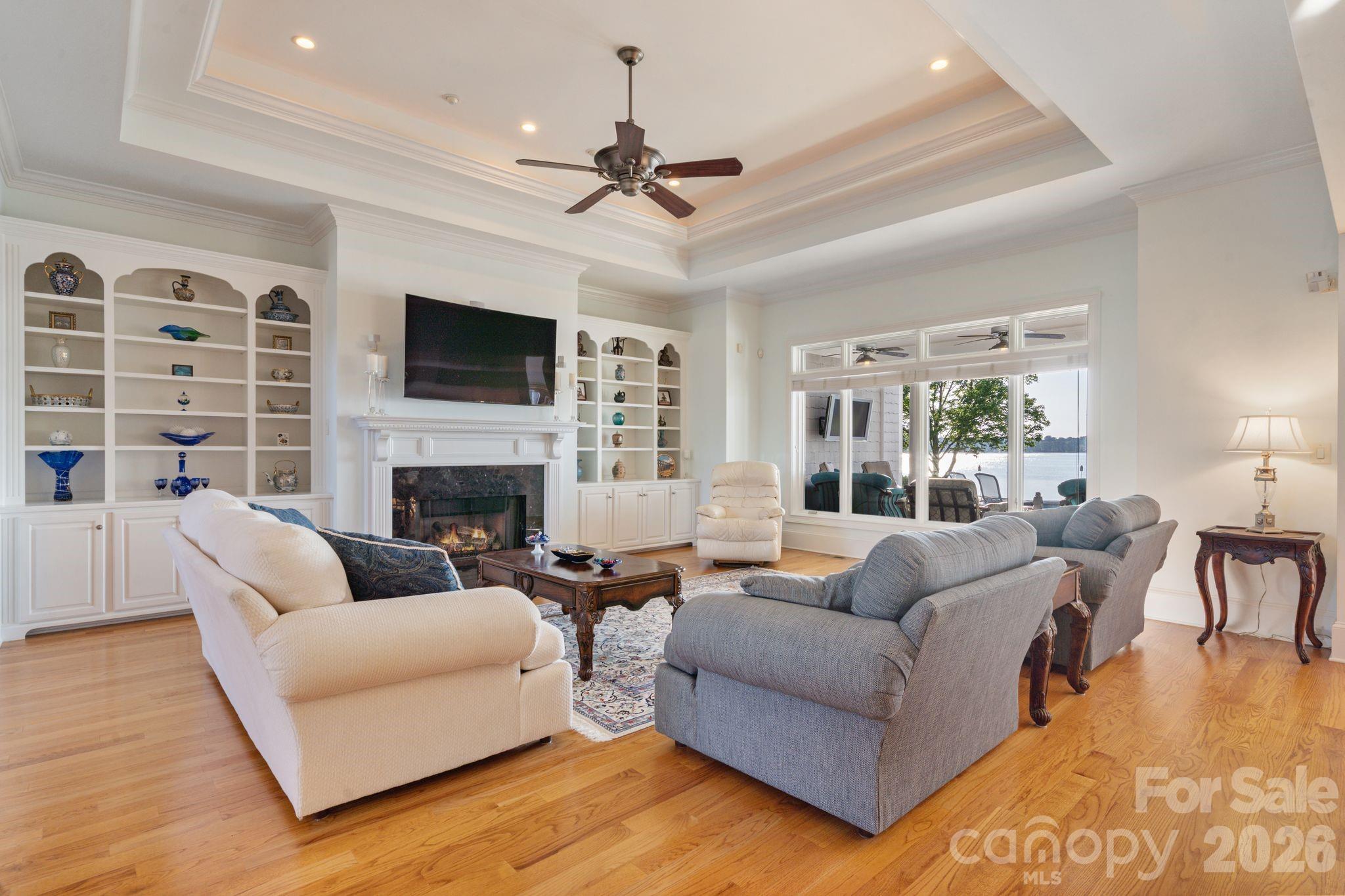 2477 Peninsula Shores Court Property Photo 8