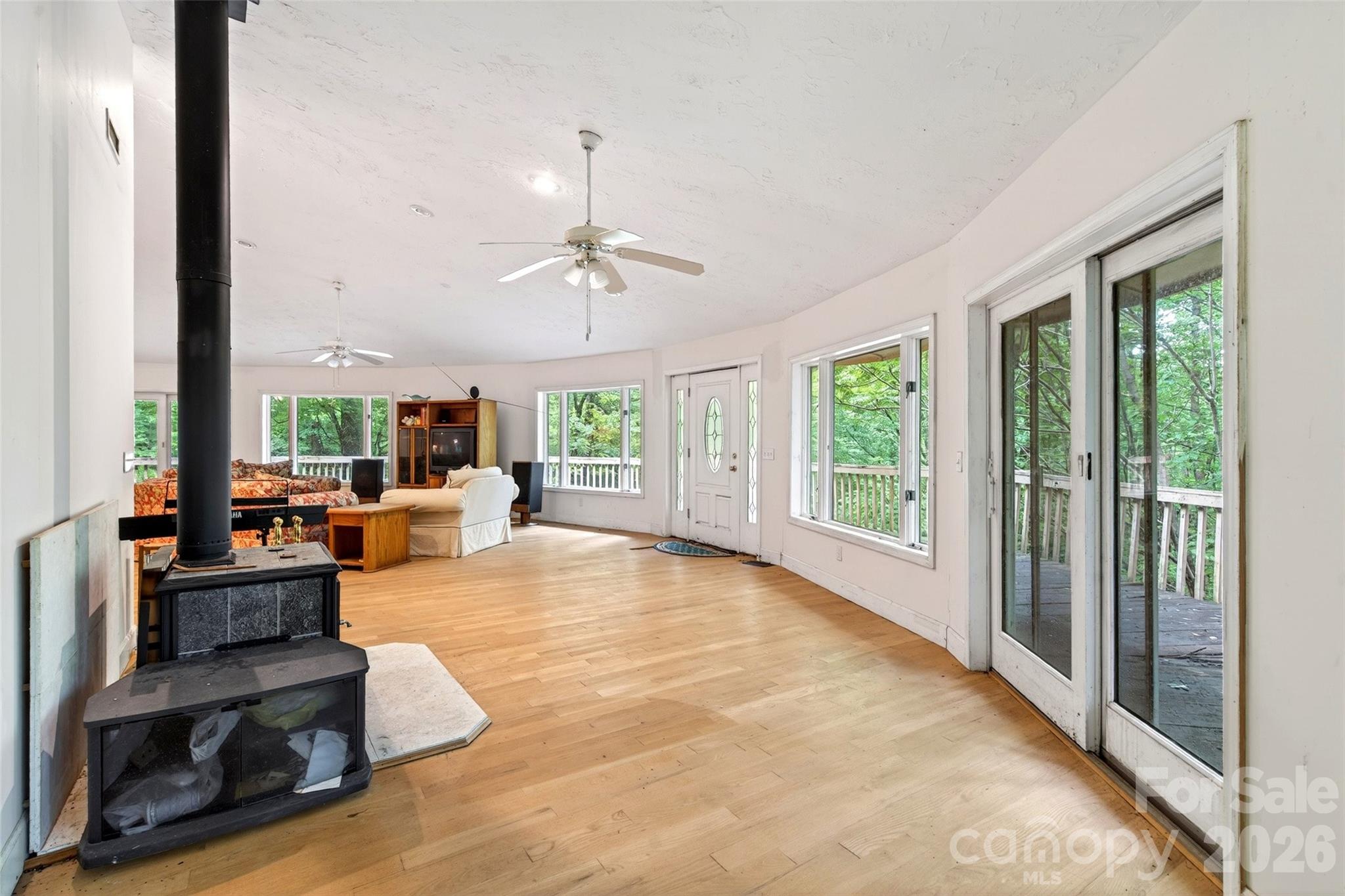 1614 Gateway Parkway 12 Property Photo 8