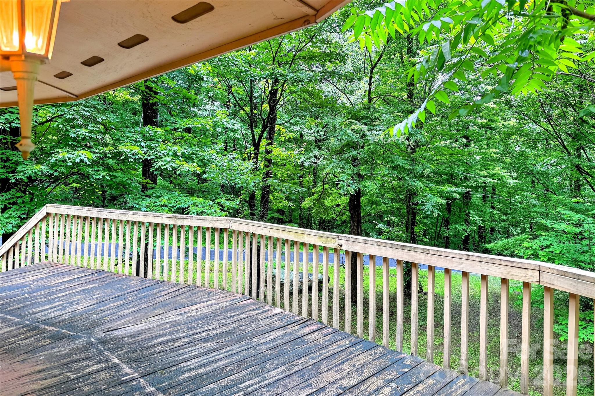1614 Gateway Parkway 12 Property Photo 12