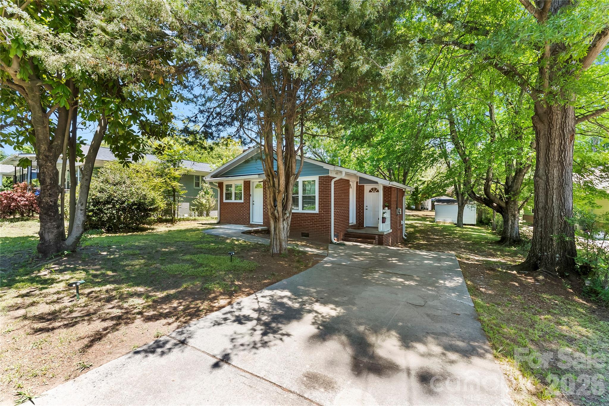 251 Salem Street Property Photo 1