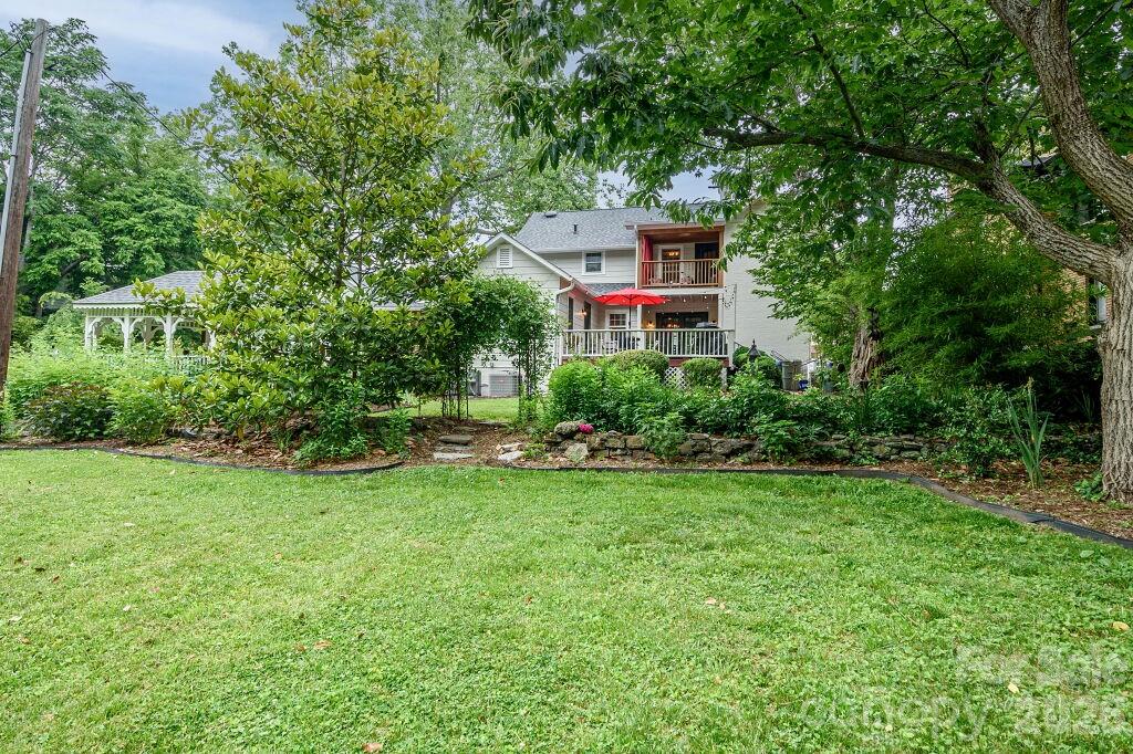 832 4th Avenue Property Photo 46