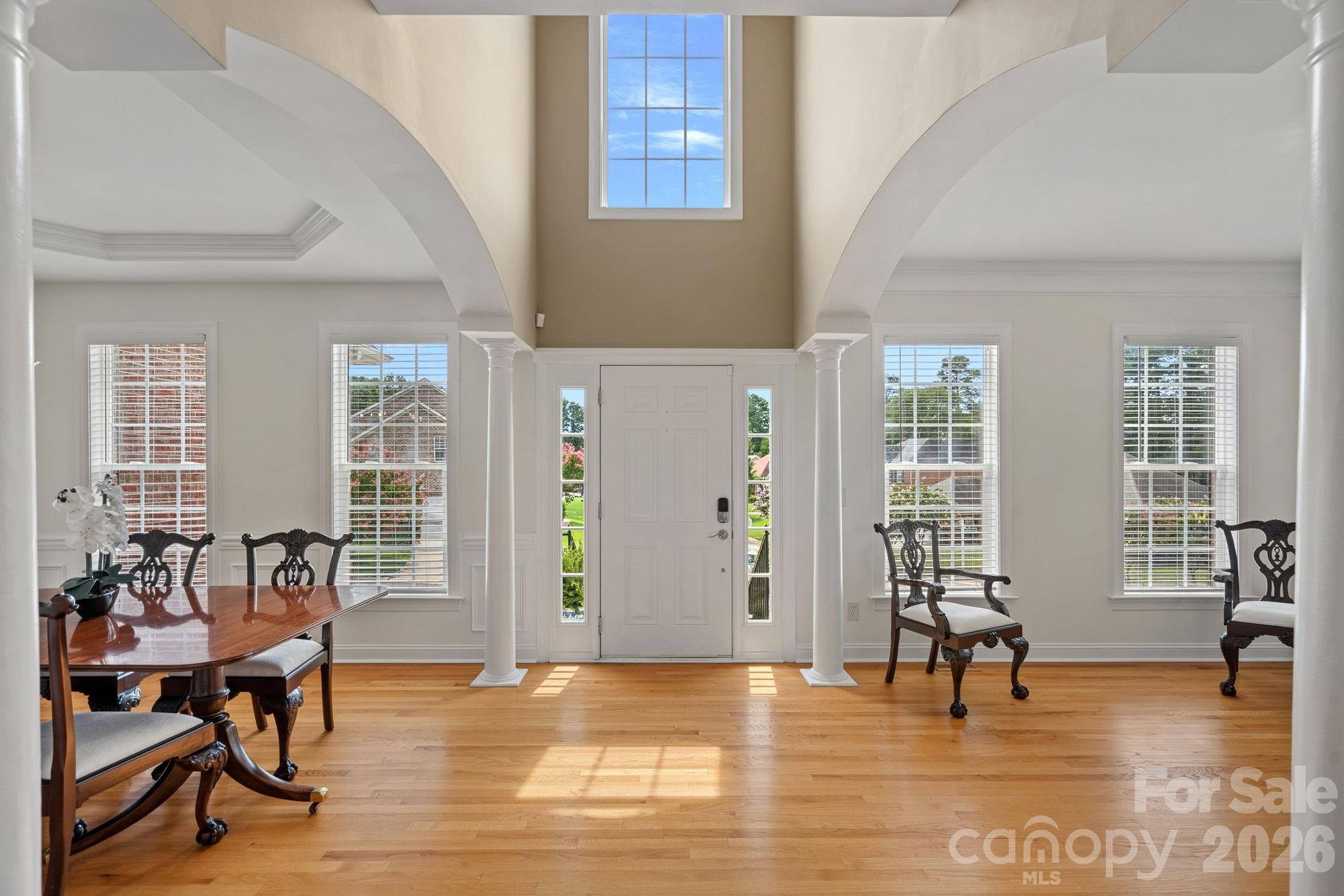 9329 Uxbridge Lane Property Photo 2