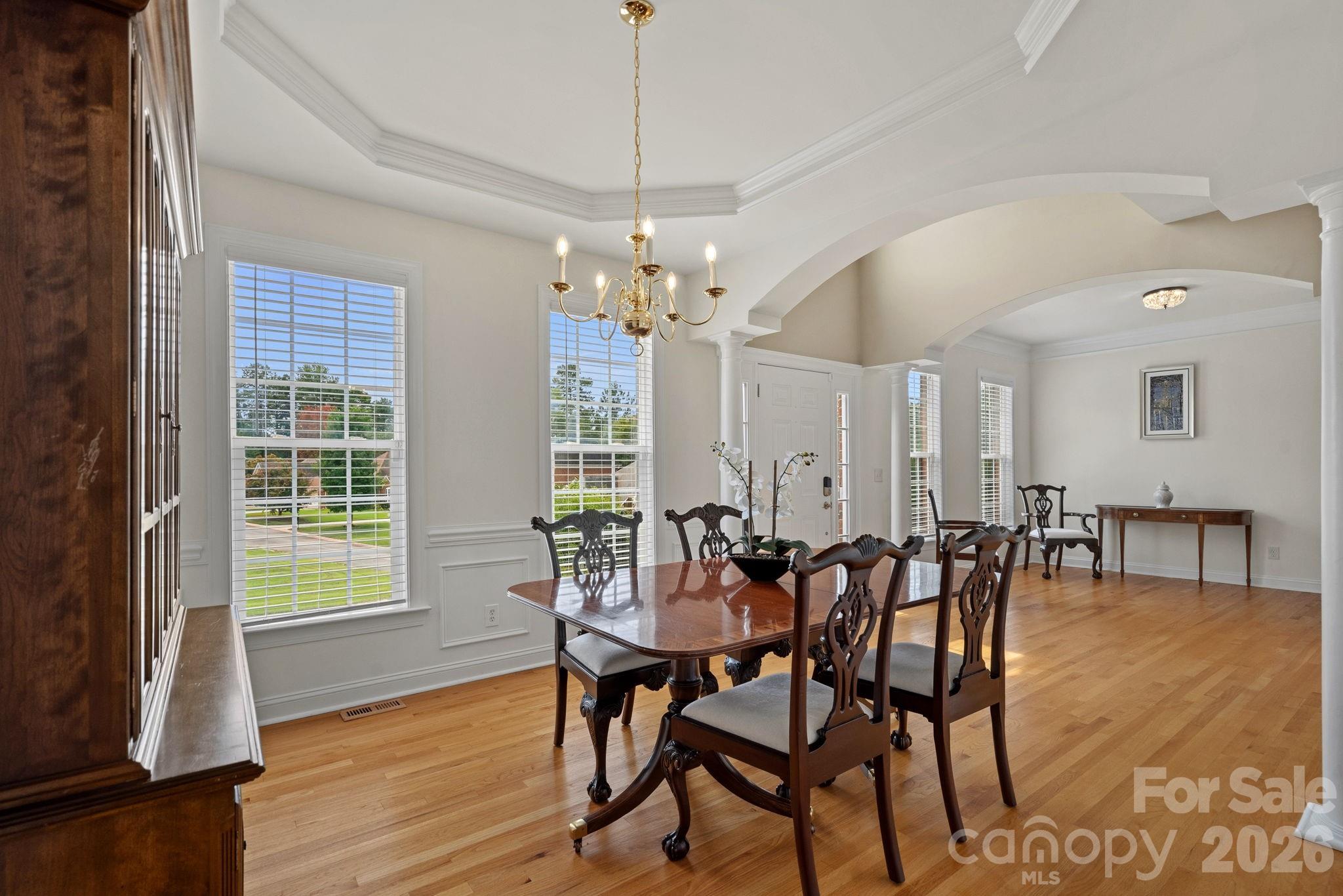 9329 Uxbridge Lane Property Photo 4